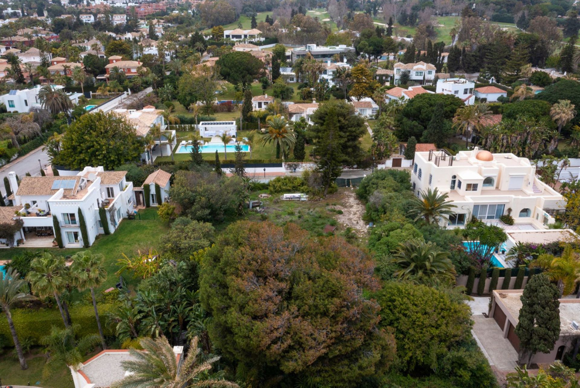 Land im Estepona, Andalucía 10717265