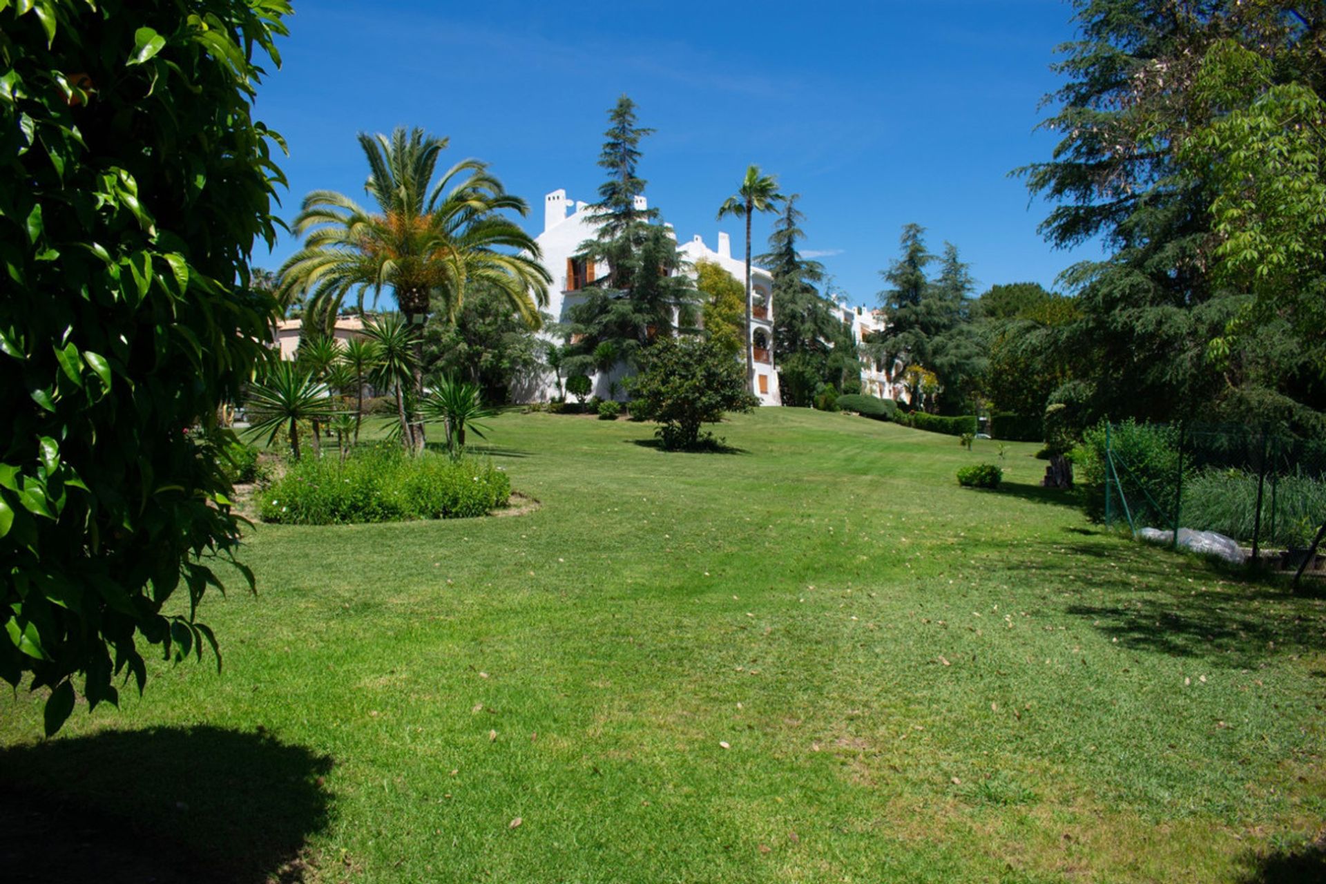 casa en San Pedro de Alcántara, Andalucía 10717421