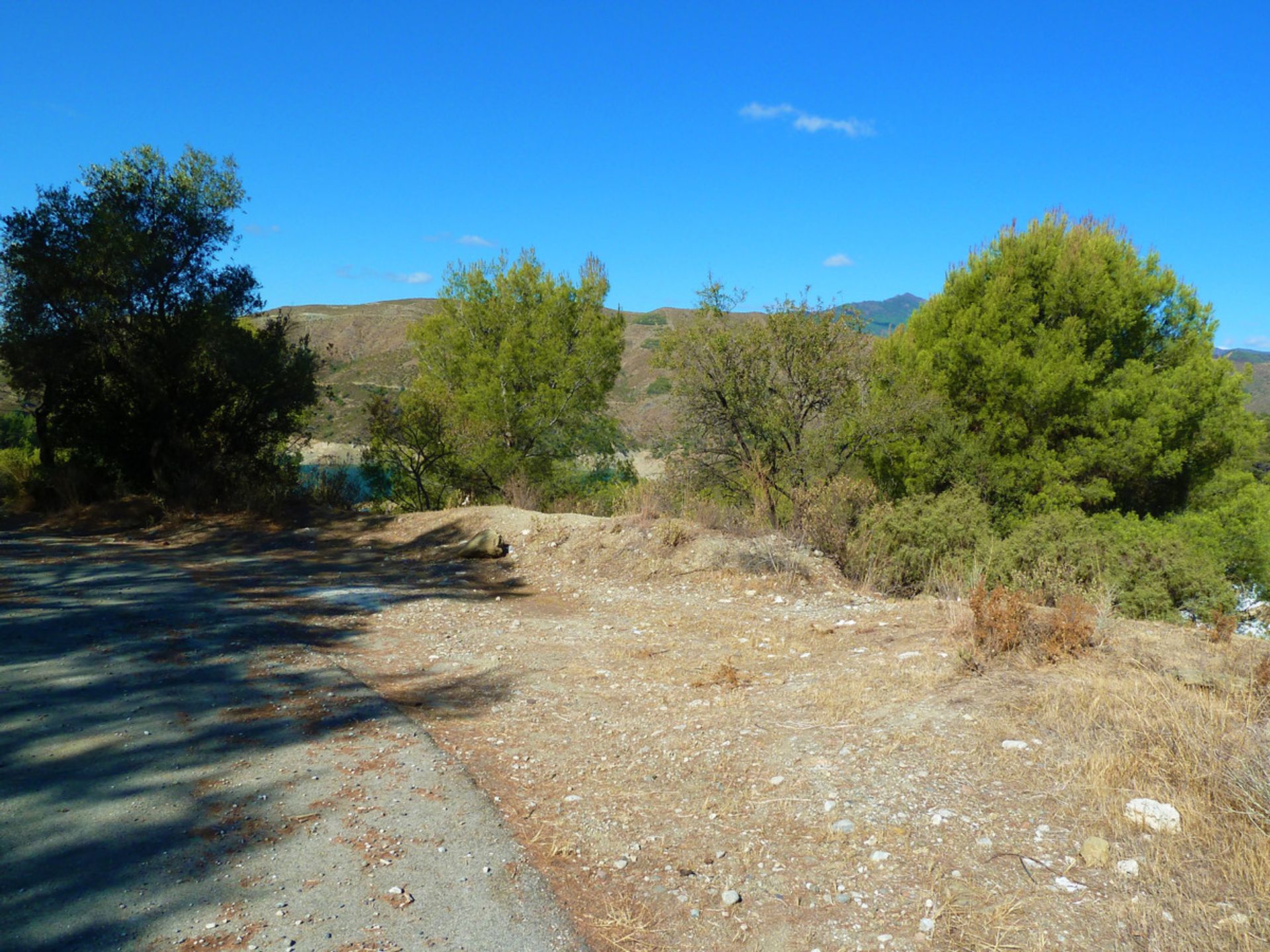 Земельные участки в Istán, Andalucía 10717531