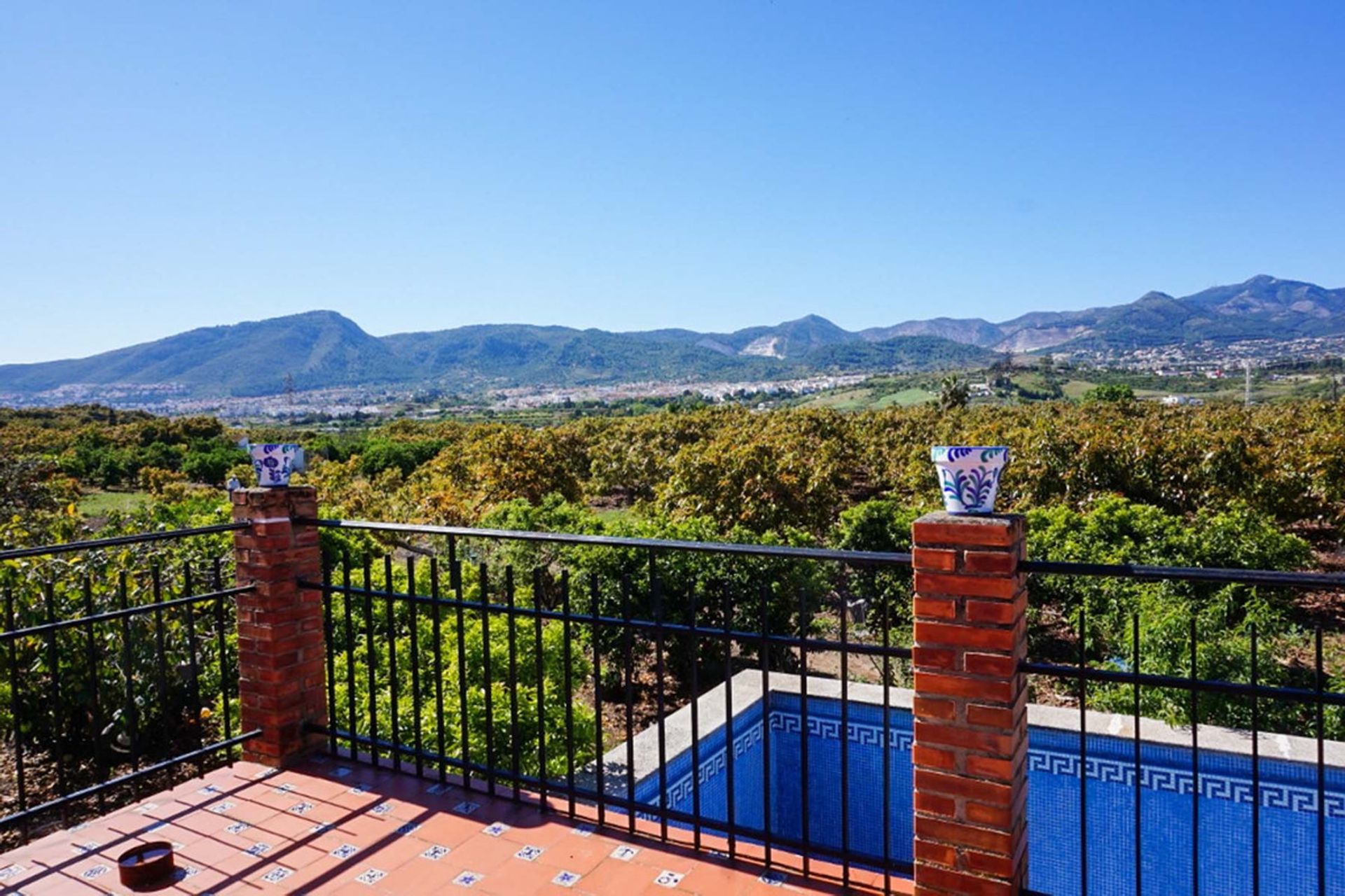 rumah dalam Alhaurín de la Torre, Andalucía 10717593