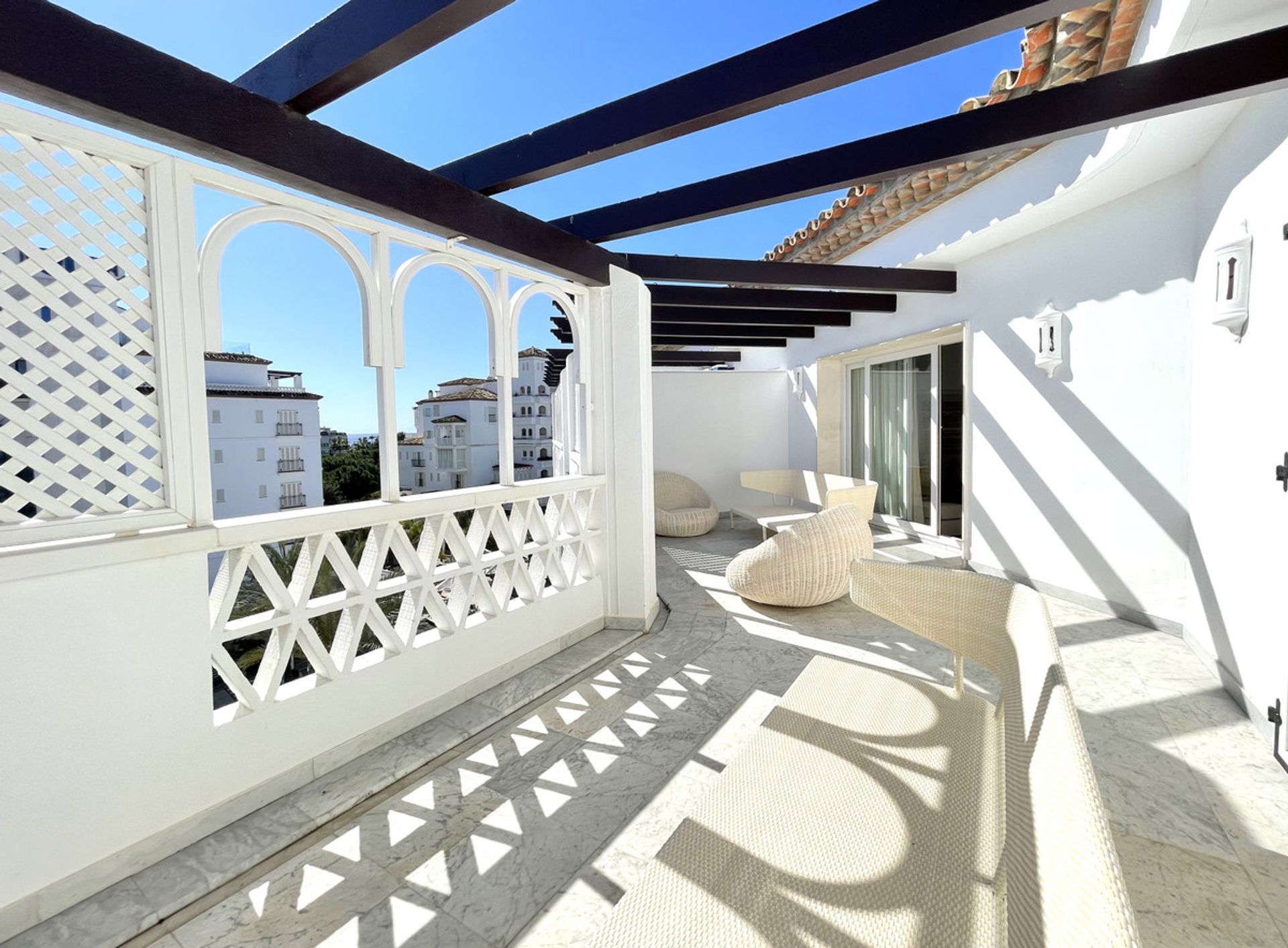 Condominium dans Marbella, Andalucía 10717740