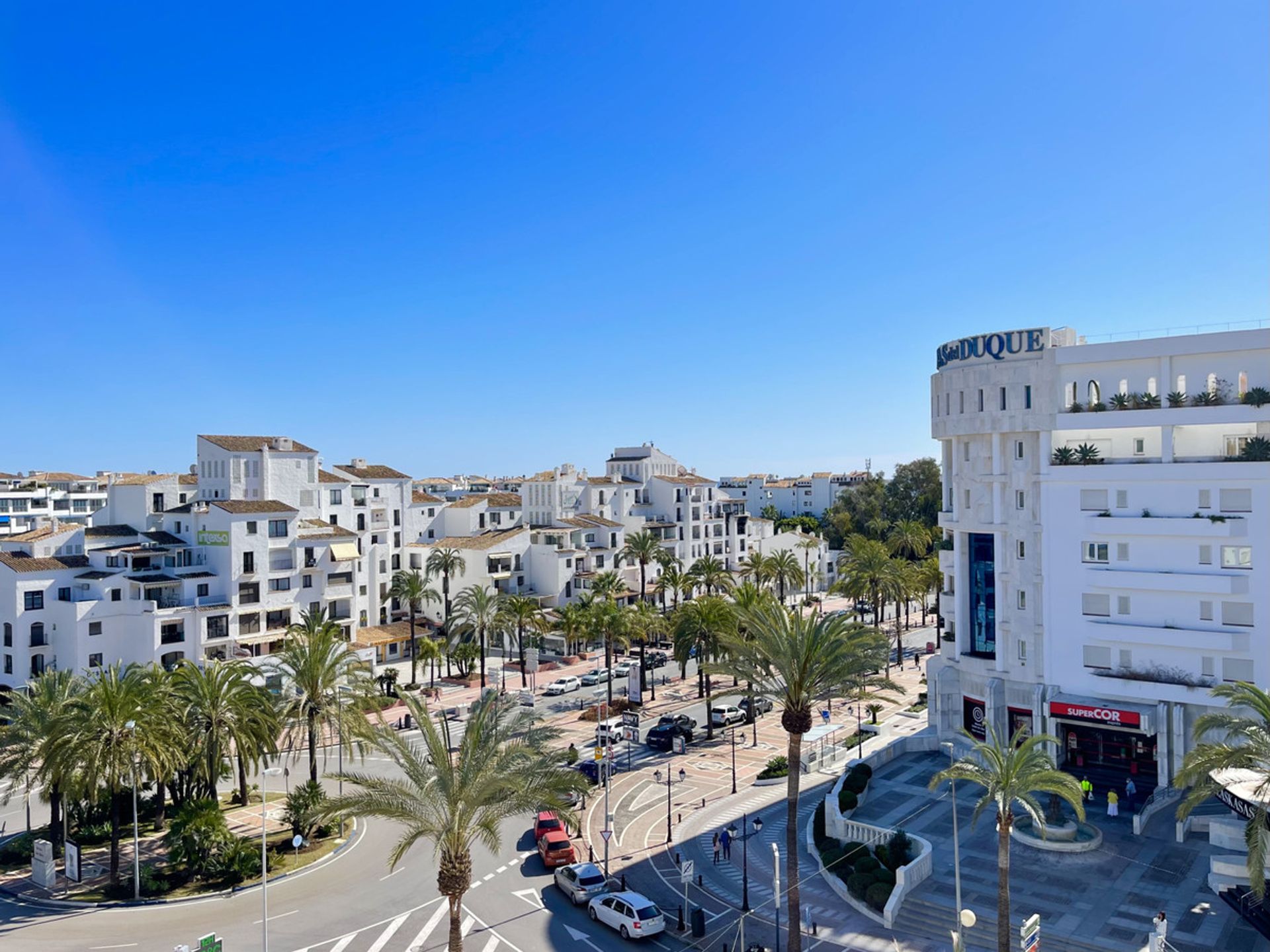 Condominium dans Marbella, Andalucía 10717740