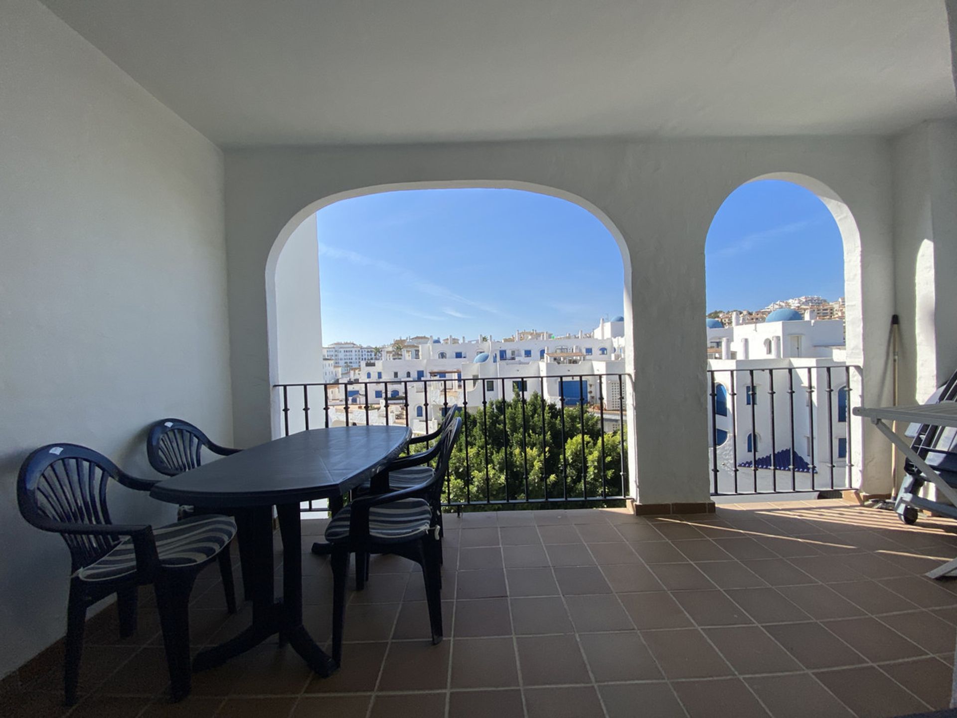 Condominium dans Château de Sabinillas, Andalousie 10717834