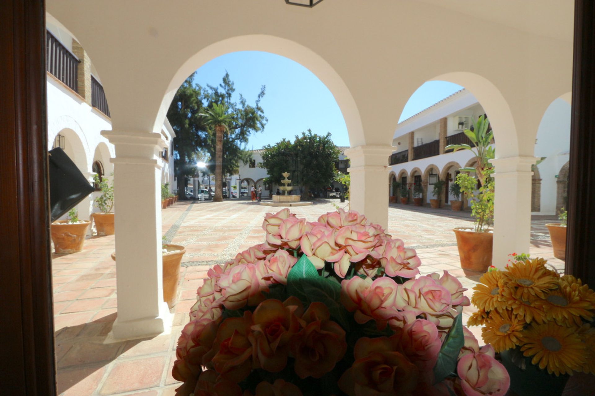 Industrial in Las Lagunas de Mijas, Andalucía 10717955