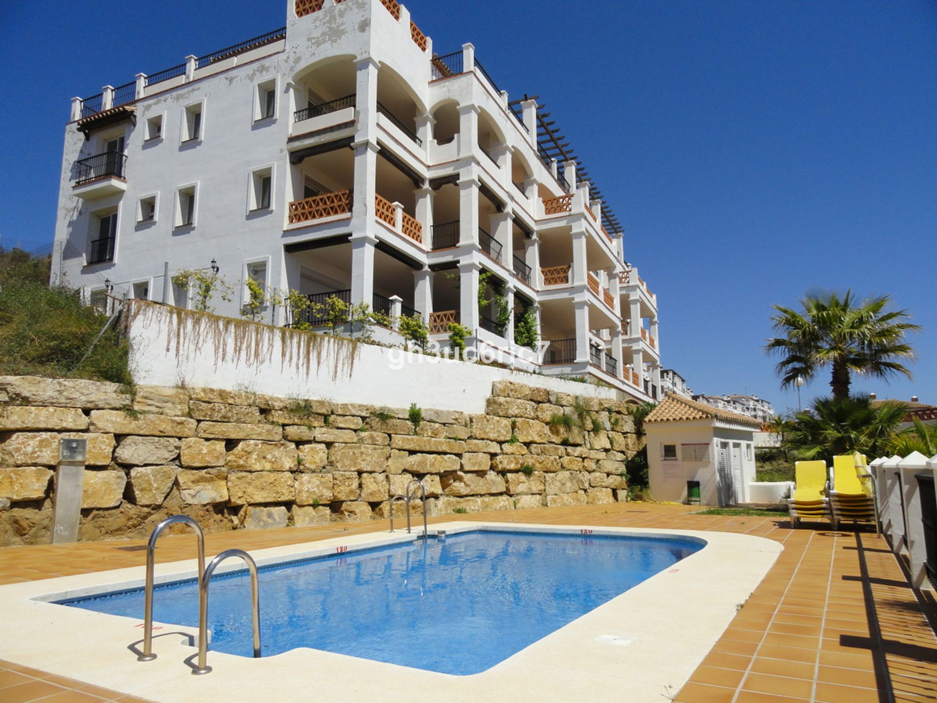 Condominium in Fuengirola, Andalusië 10717971