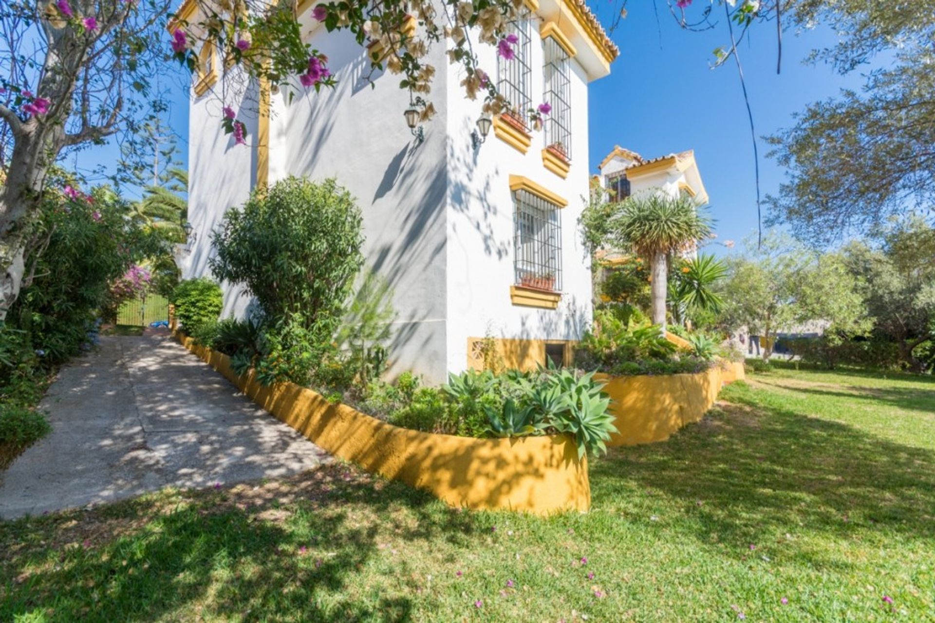 loger dans Alhaurín de la Torre, Andalousie 10717999