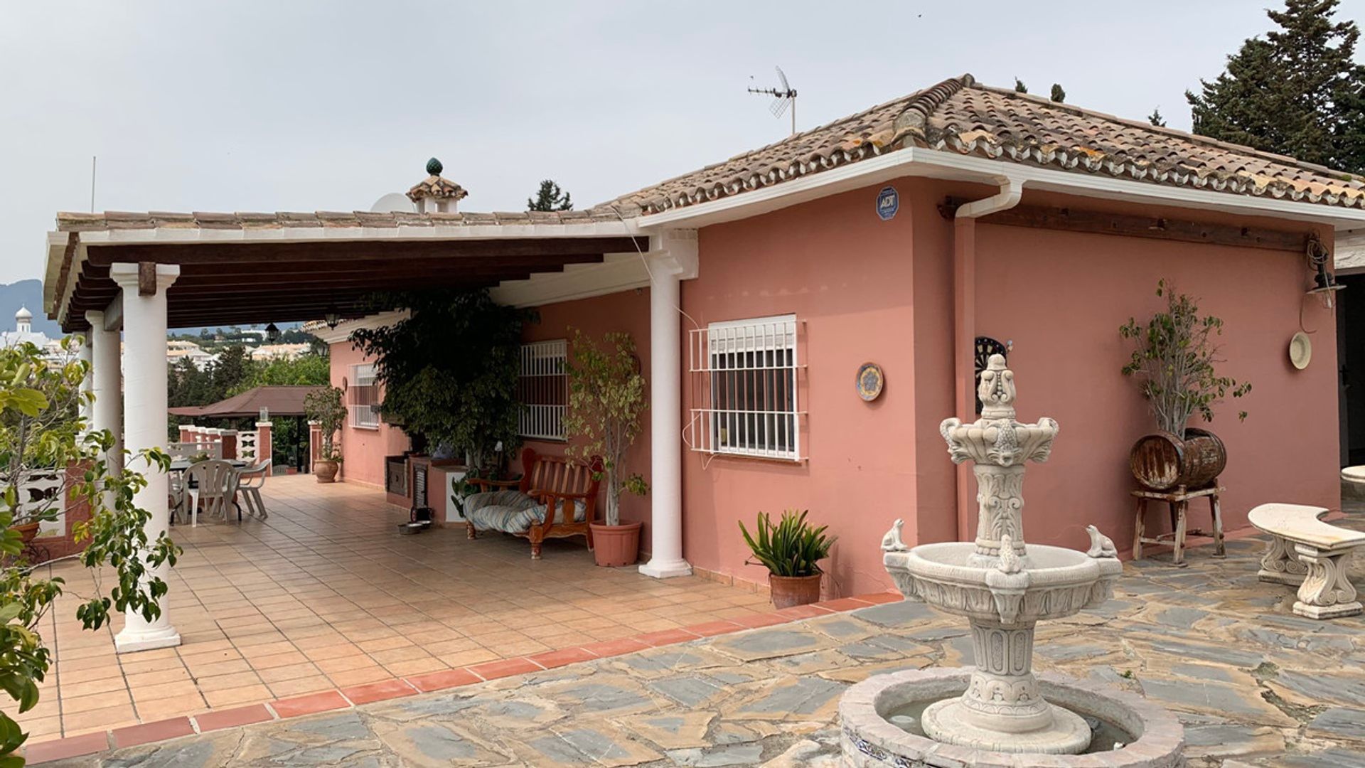 Rumah di Estepona, Andalucía 10718031