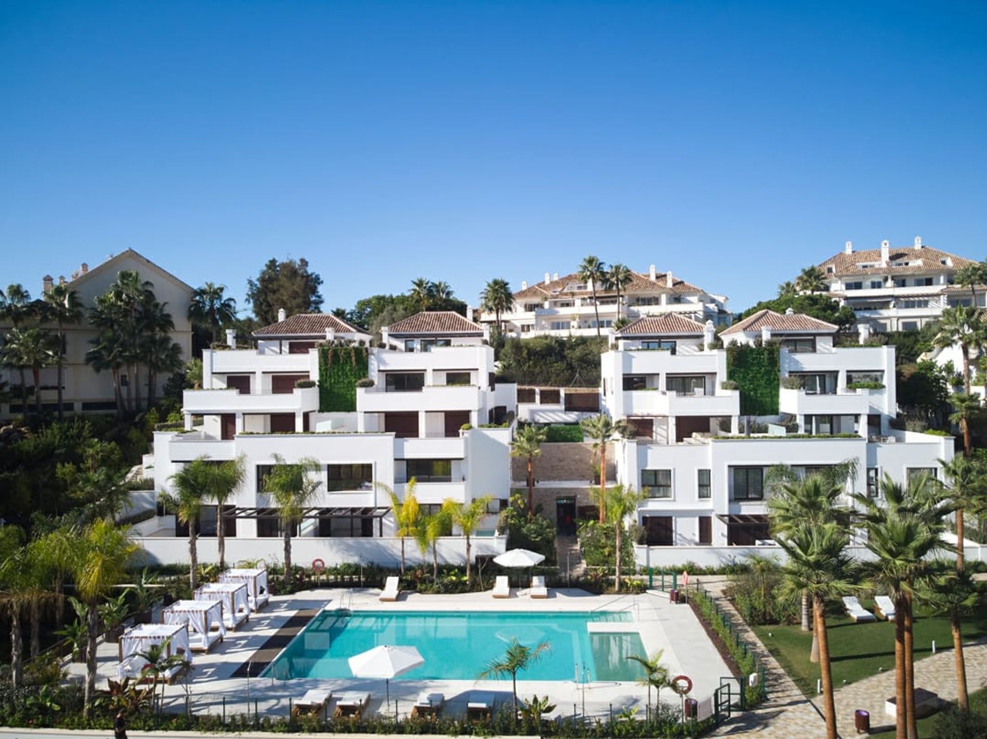 Condominium in Marbella, Andalucía 10718047