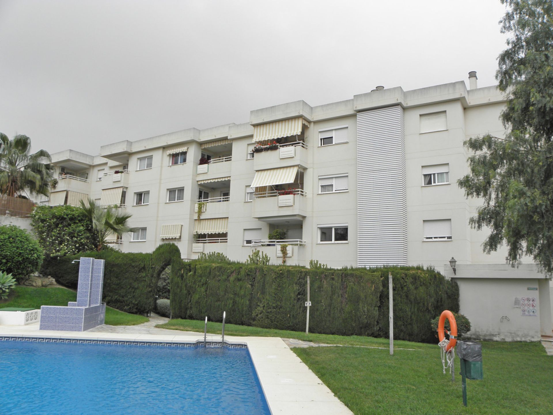 Condominium in Alhaurín de la Torre, Andalucía 10718155