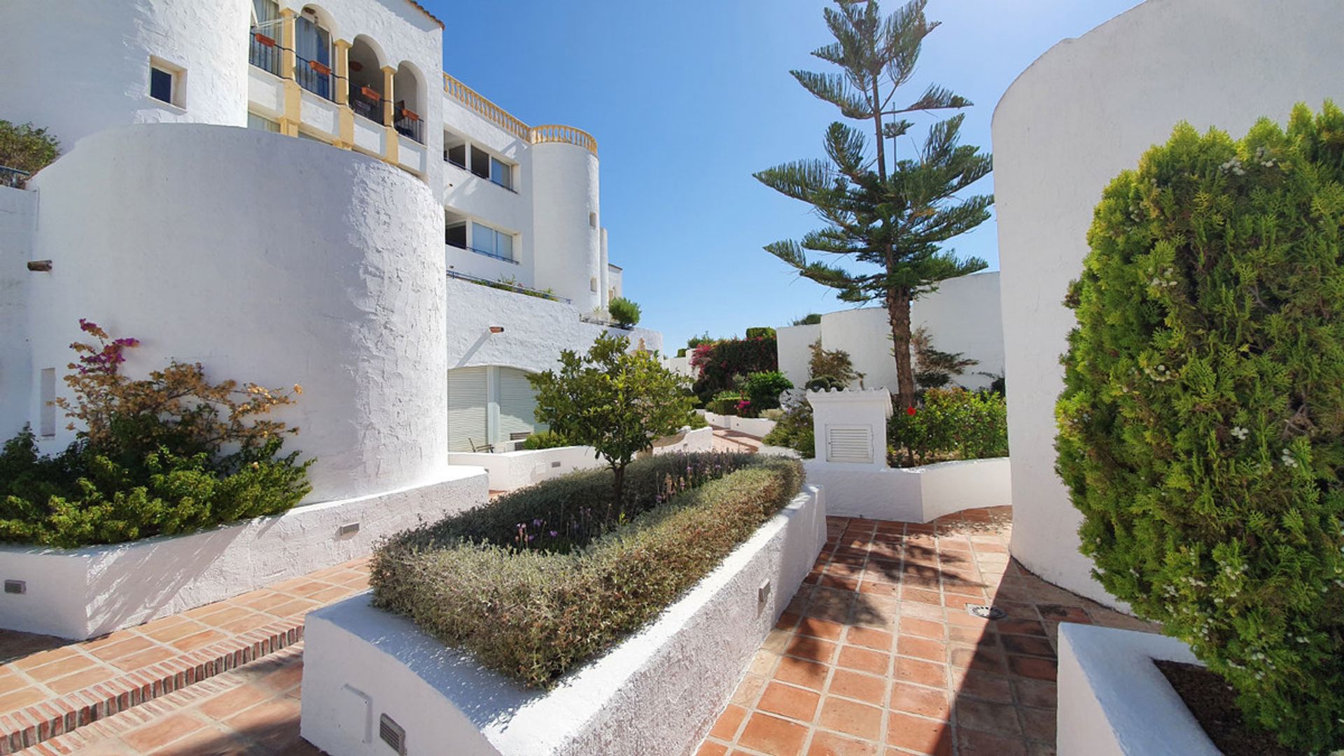 Condominium dans Fuengirola, Andalousie 10718705