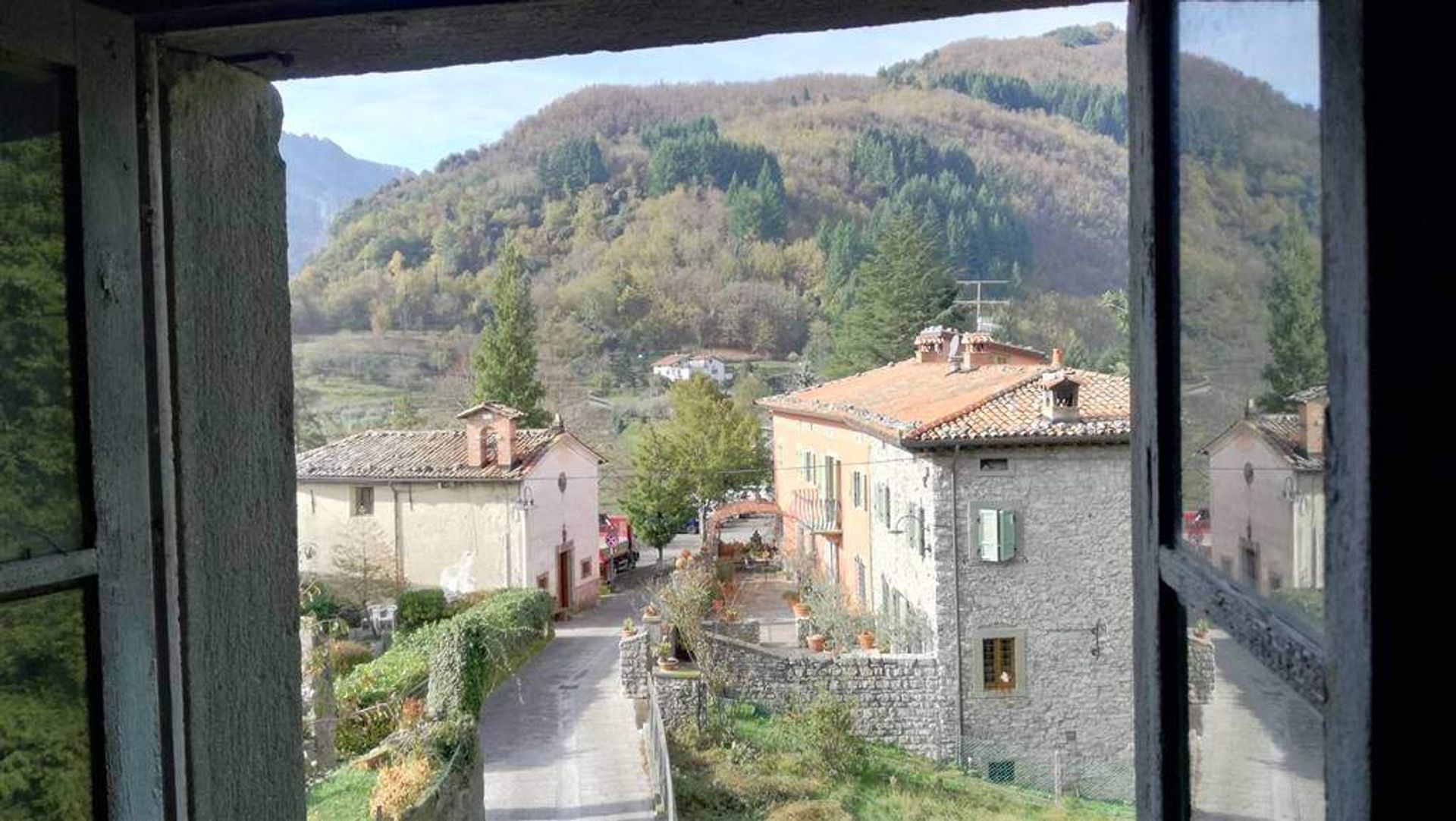 жилой дом в Fabbriche di Vergemoli, Toscana 10719184