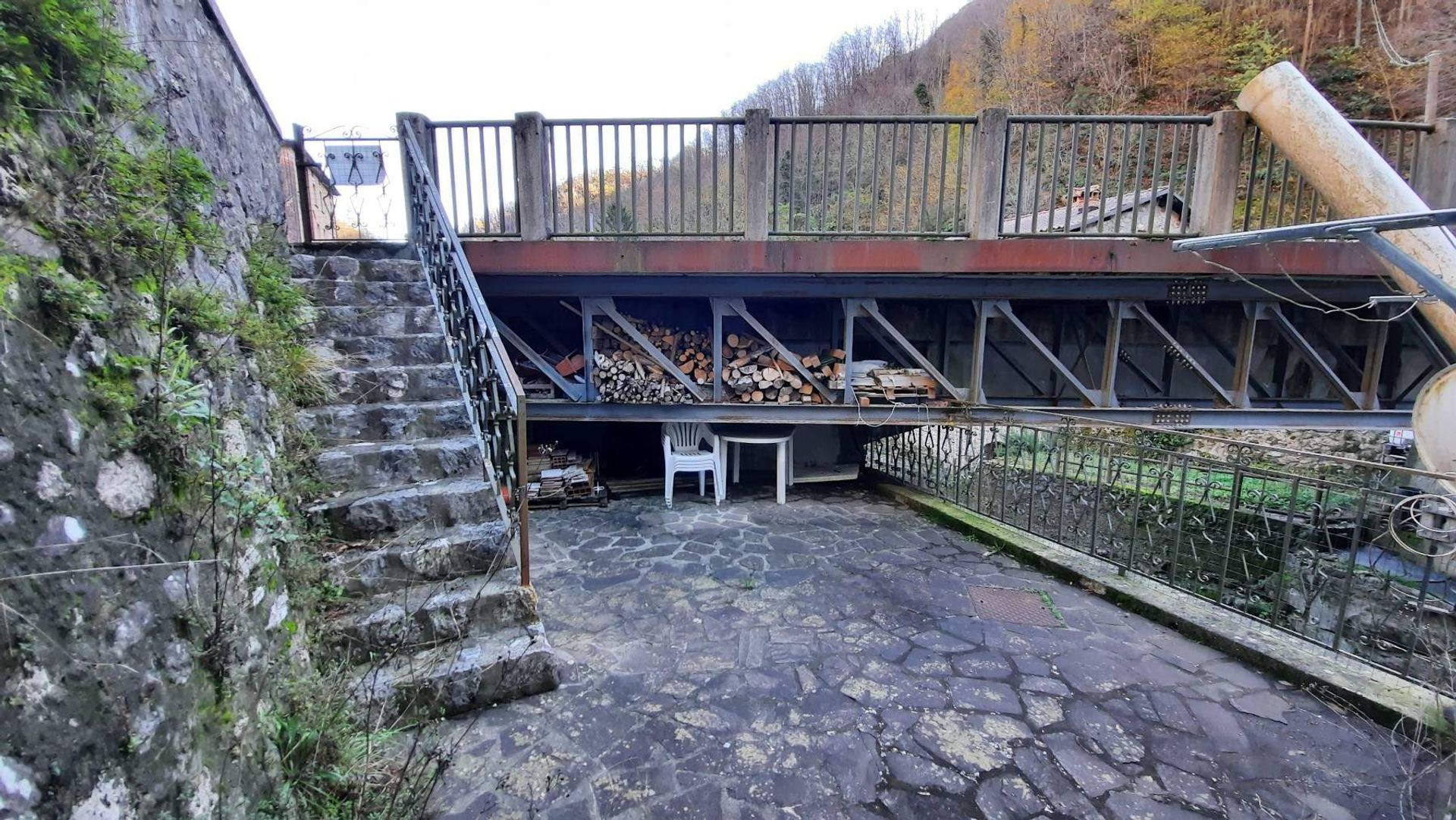 σπίτι σε Fabbriche di Vergemoli, Toscana 10719479