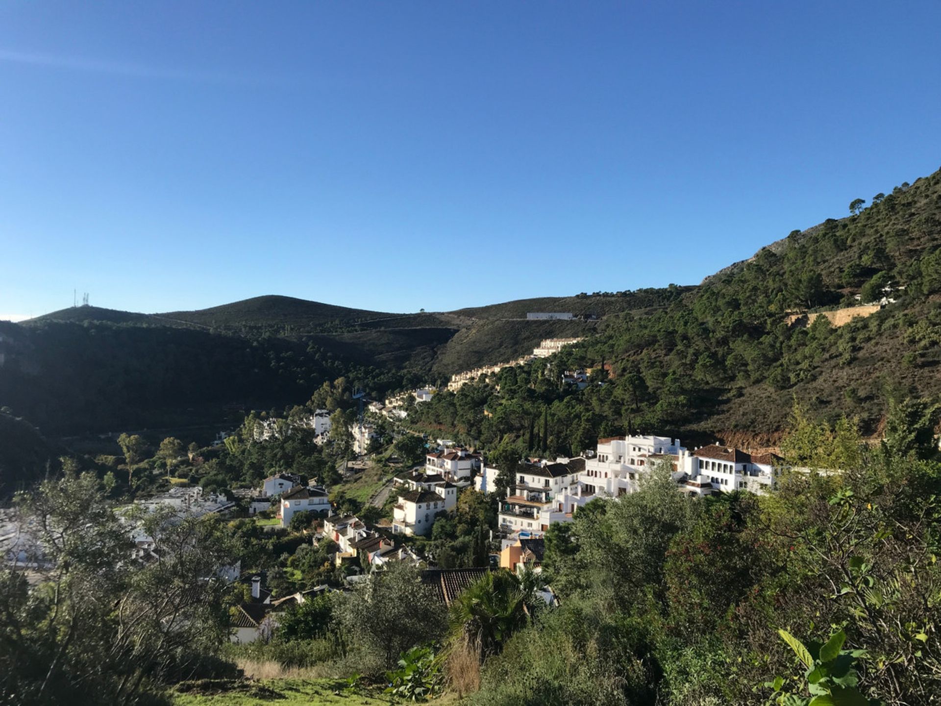 Land in Benahavis, Andalusië 10719558