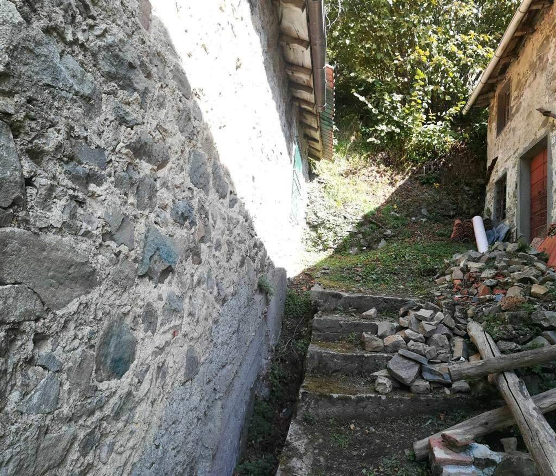 Talo sisään Fabbriche di Vergemoli, Toscana 10719575