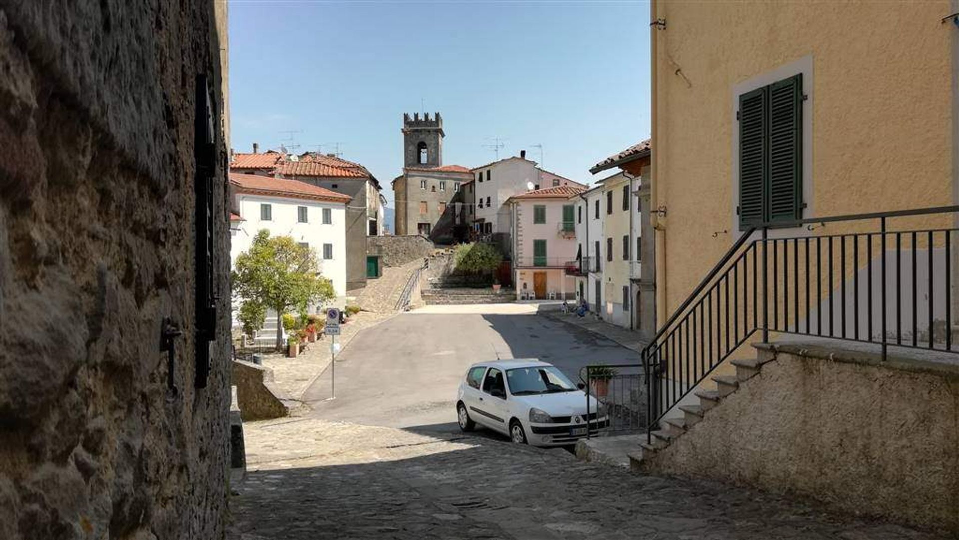 rumah dalam Bagni di Lucca, Toscana 10719641