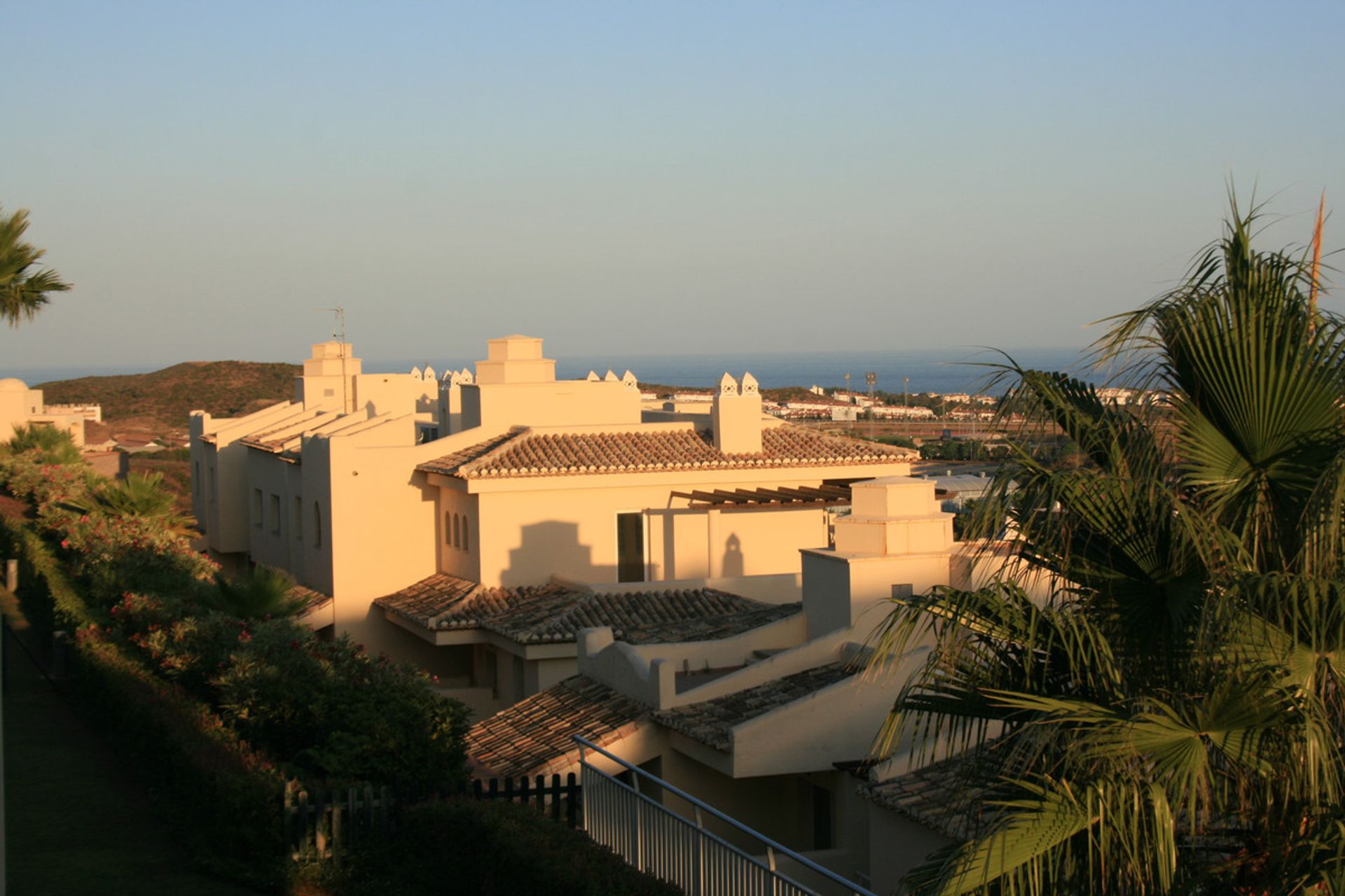 सम्मिलित में Las Lagunas de Mijas, Andalucía 10719759