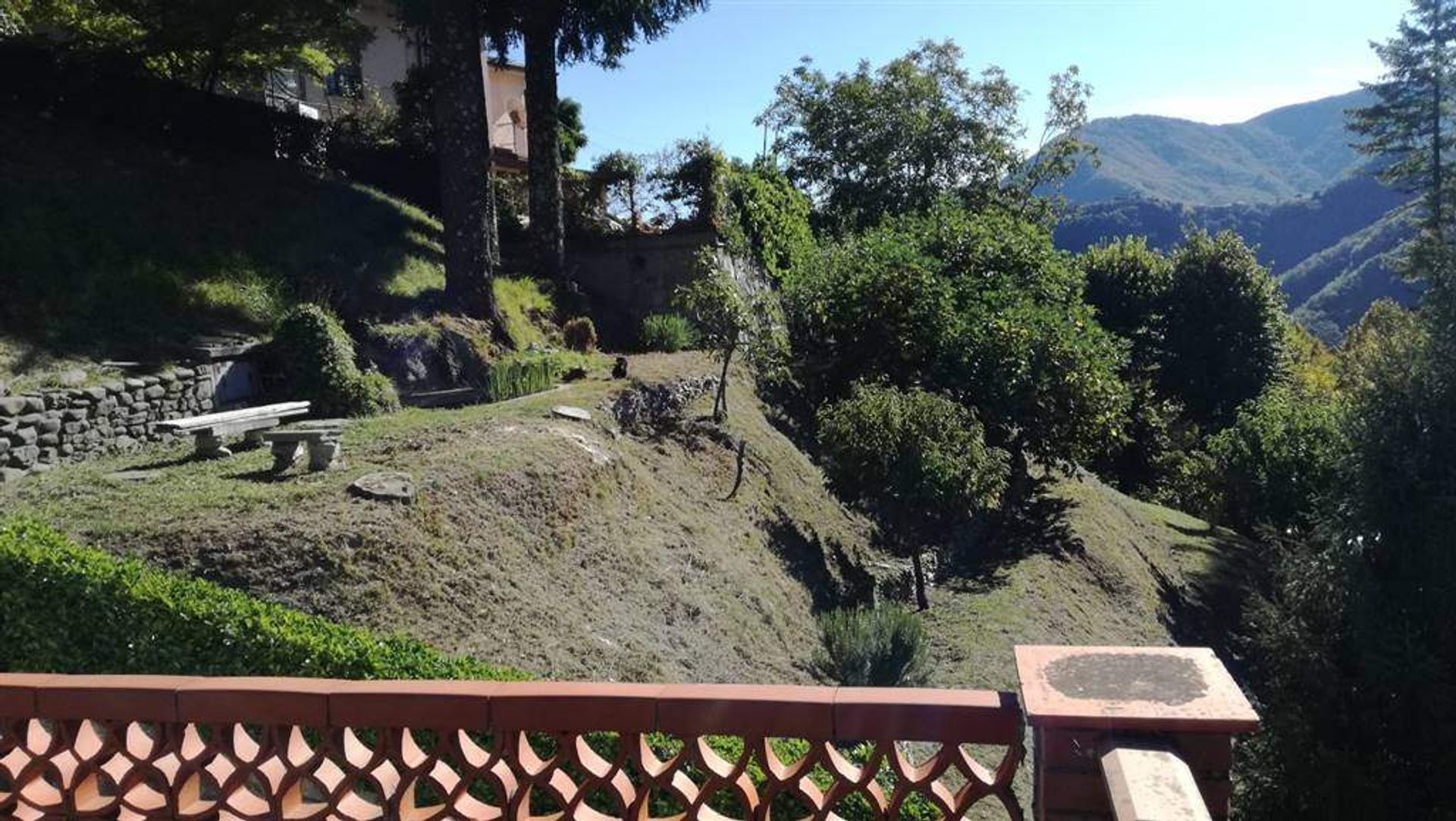 Condominio en Fabbriche di Vergemoli, Toscana 10719815