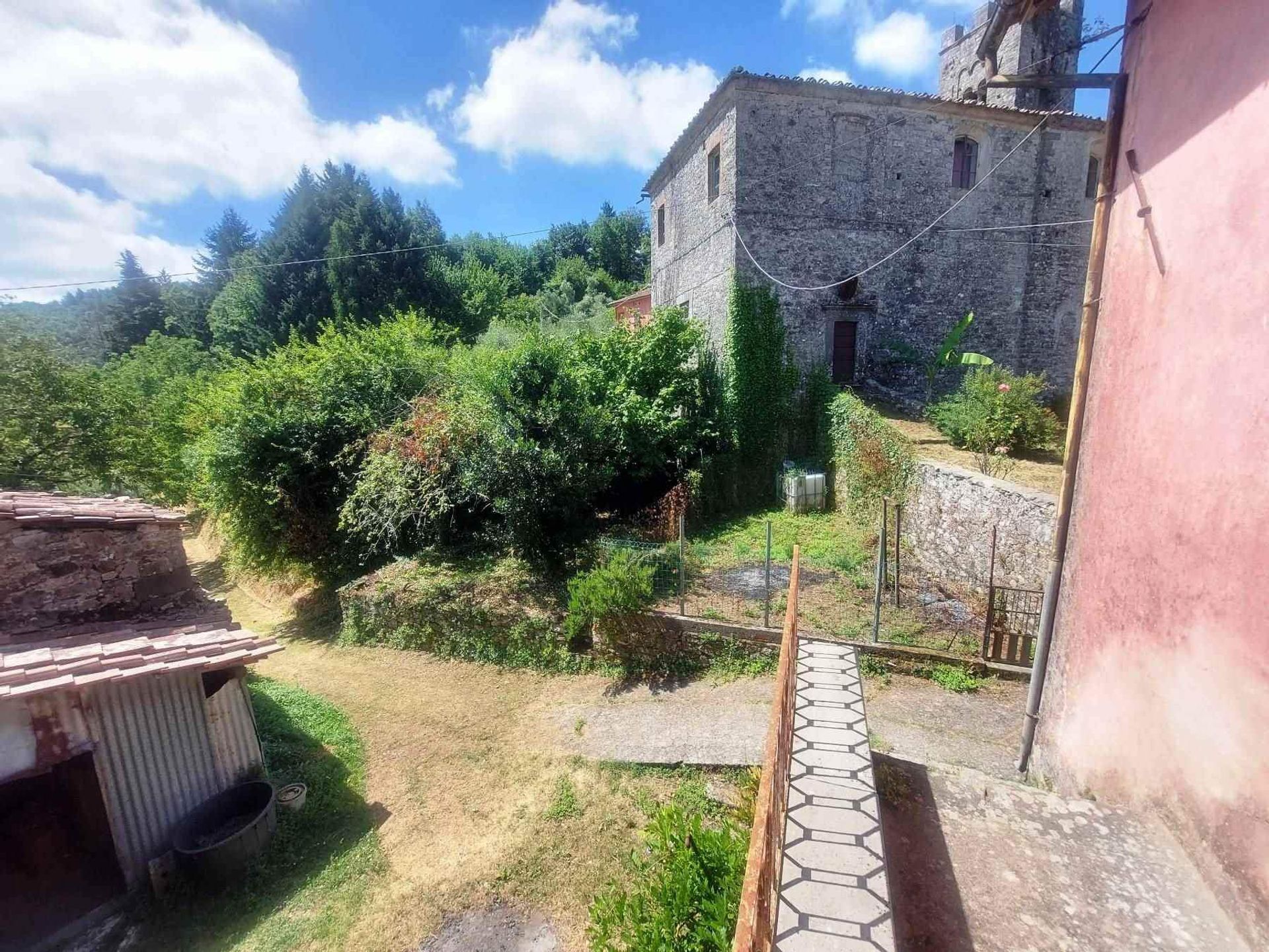 casa en Pescaglia, Toscana 10719930