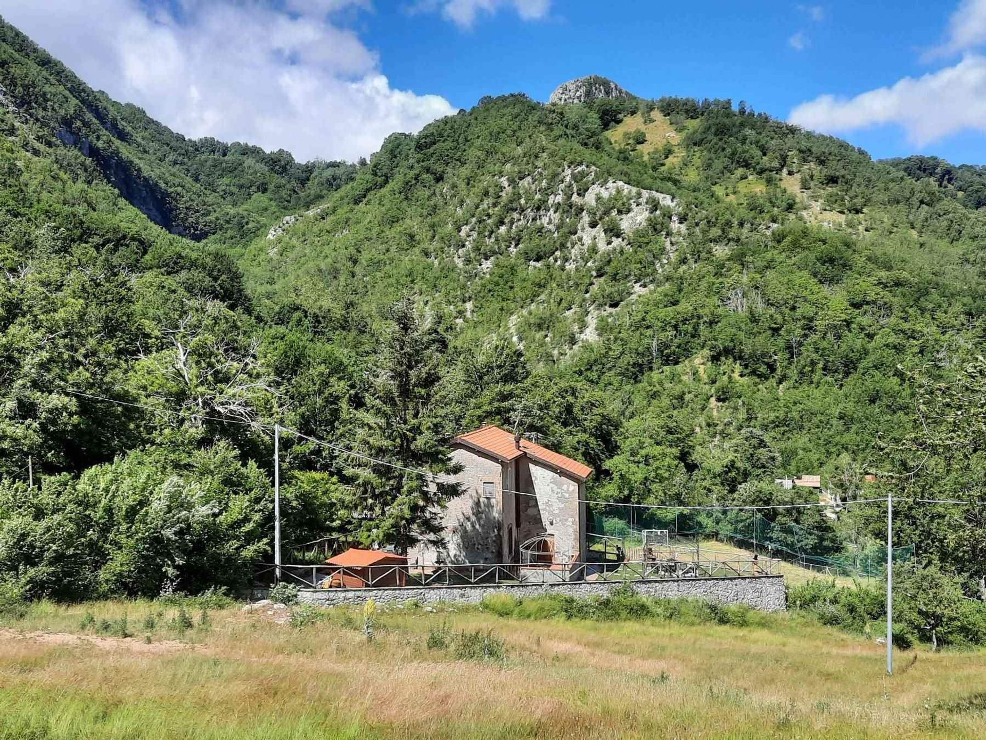 loger dans Molazzane, Toscane 10719933