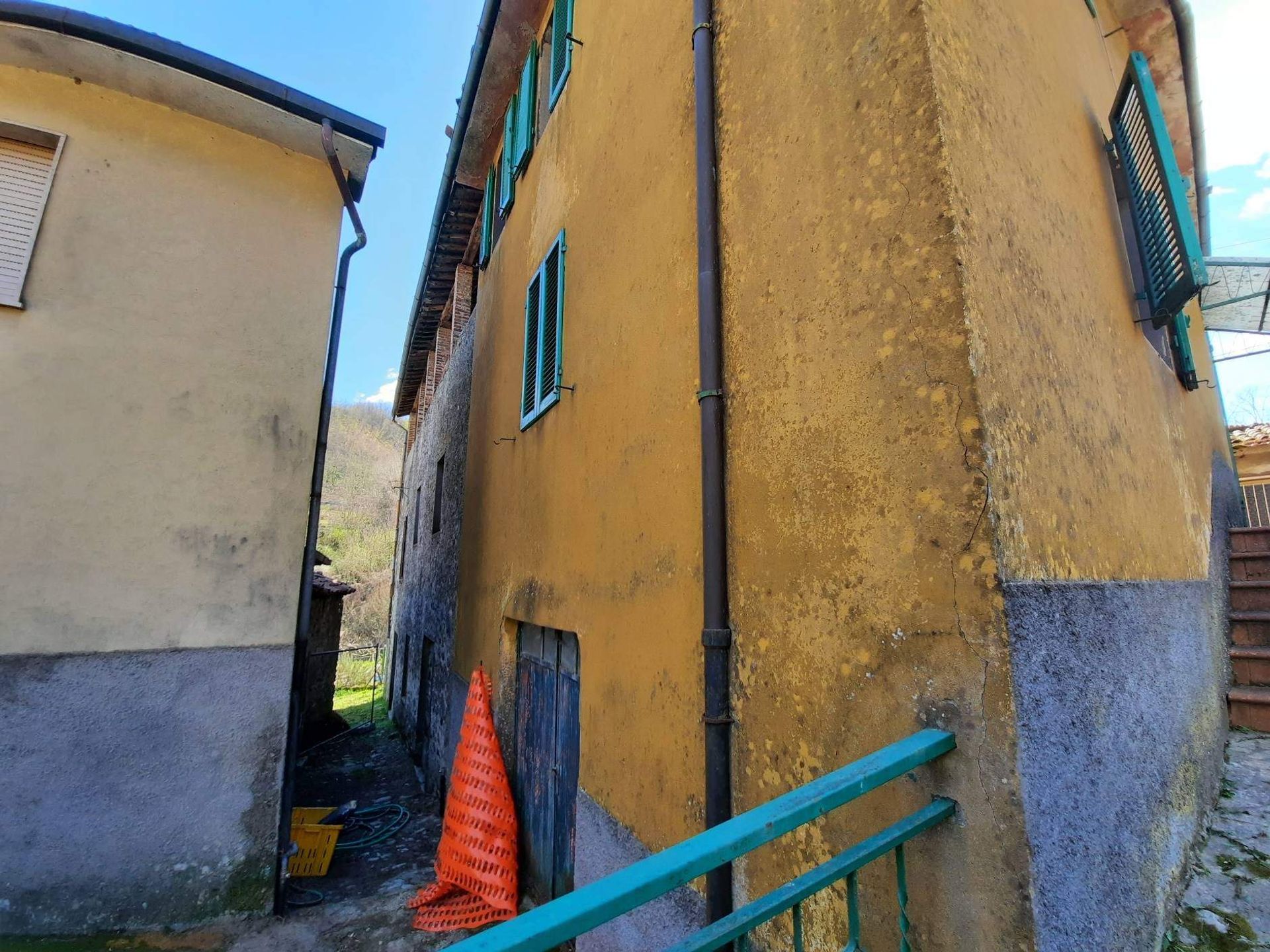 Condominium in Gallicano, Toscana 10719947