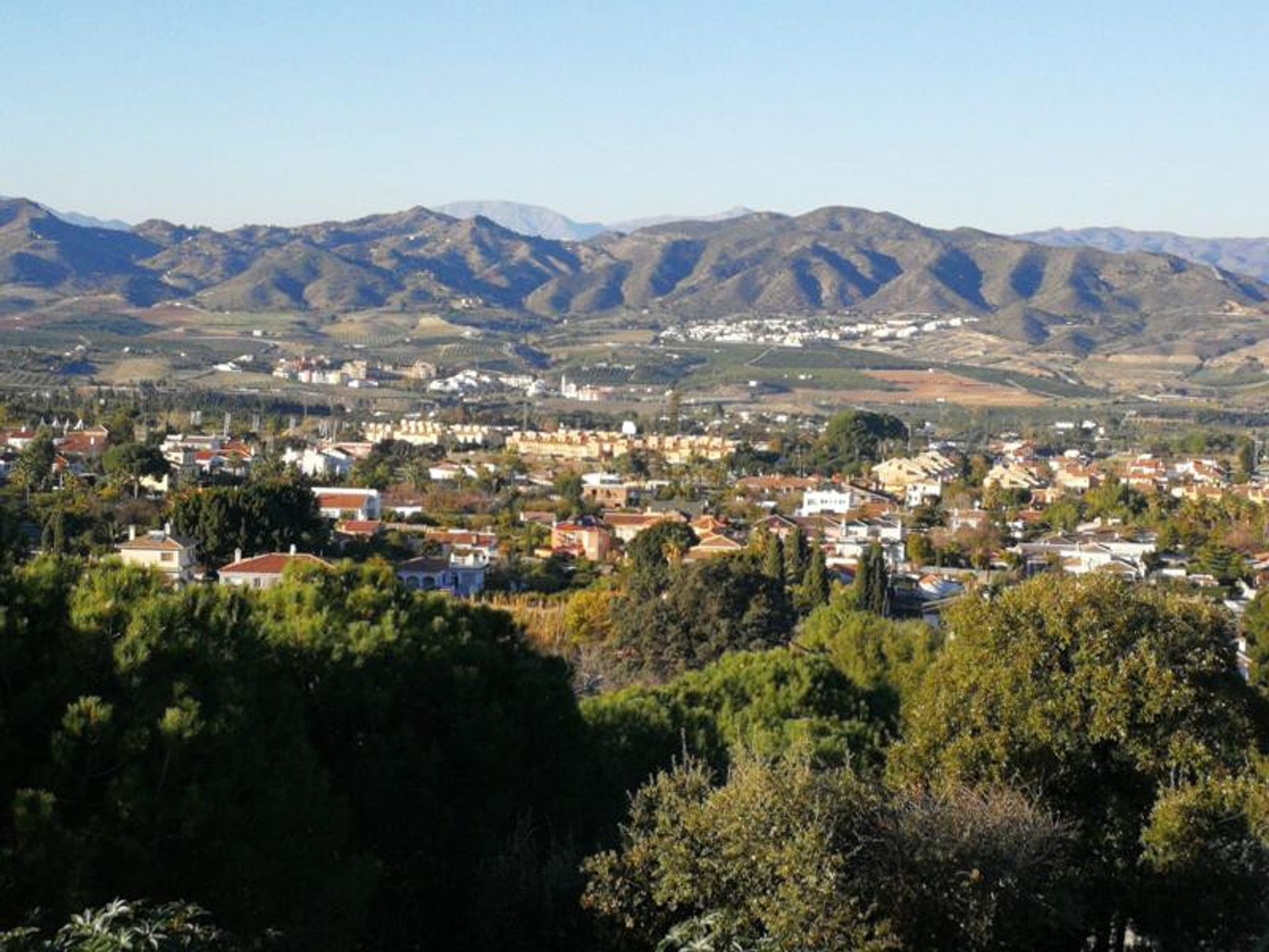 土地 在 Alhaurín de la Torre, Andalucía 10720025