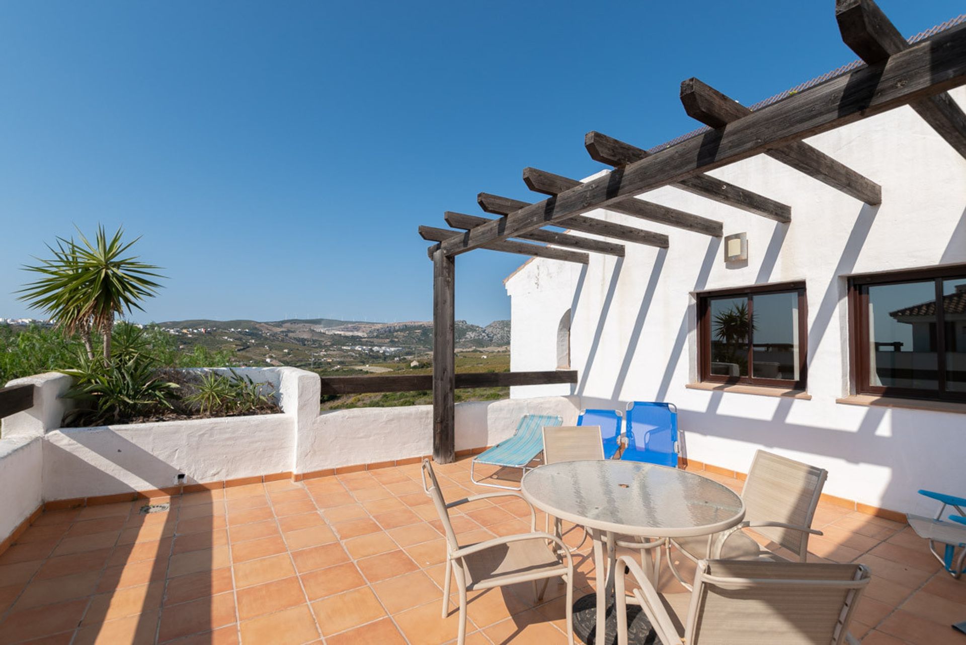 Condominium in Casares, Andalucía 10720045