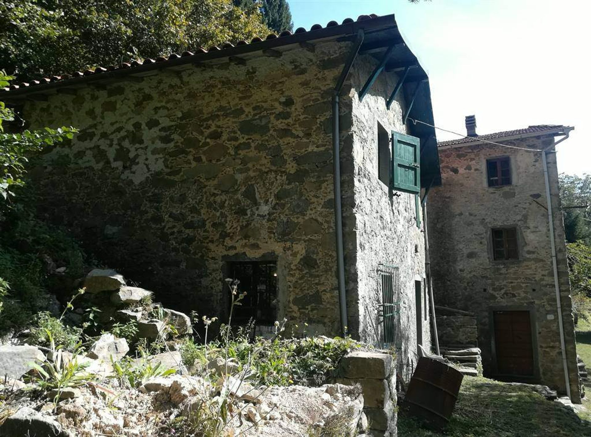 Rumah di Fabbriche di Vallico, Toskana 10720049