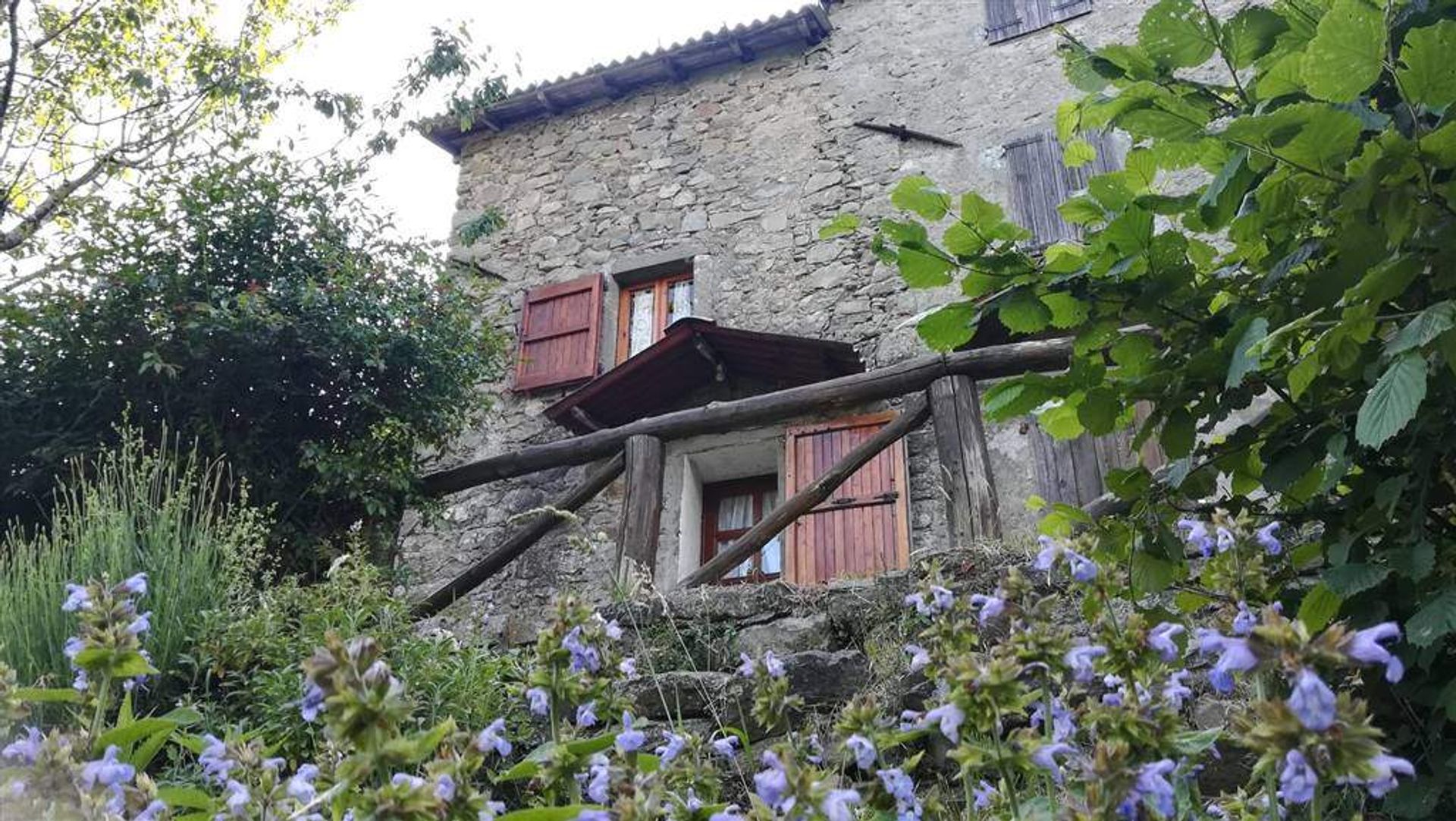 House in Fabbriche di Vallico, Tuscany 10720062