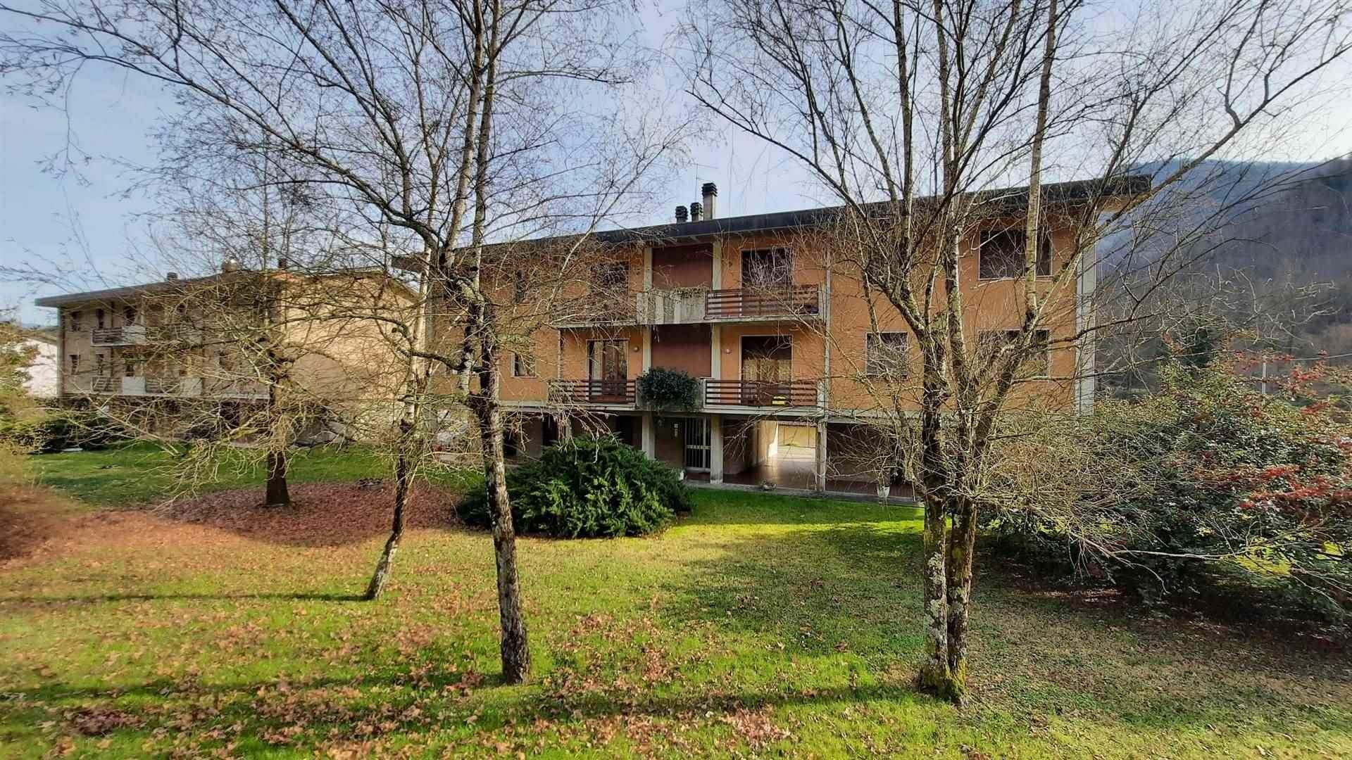 Condominium in Gallicano, Tuscany 10720231