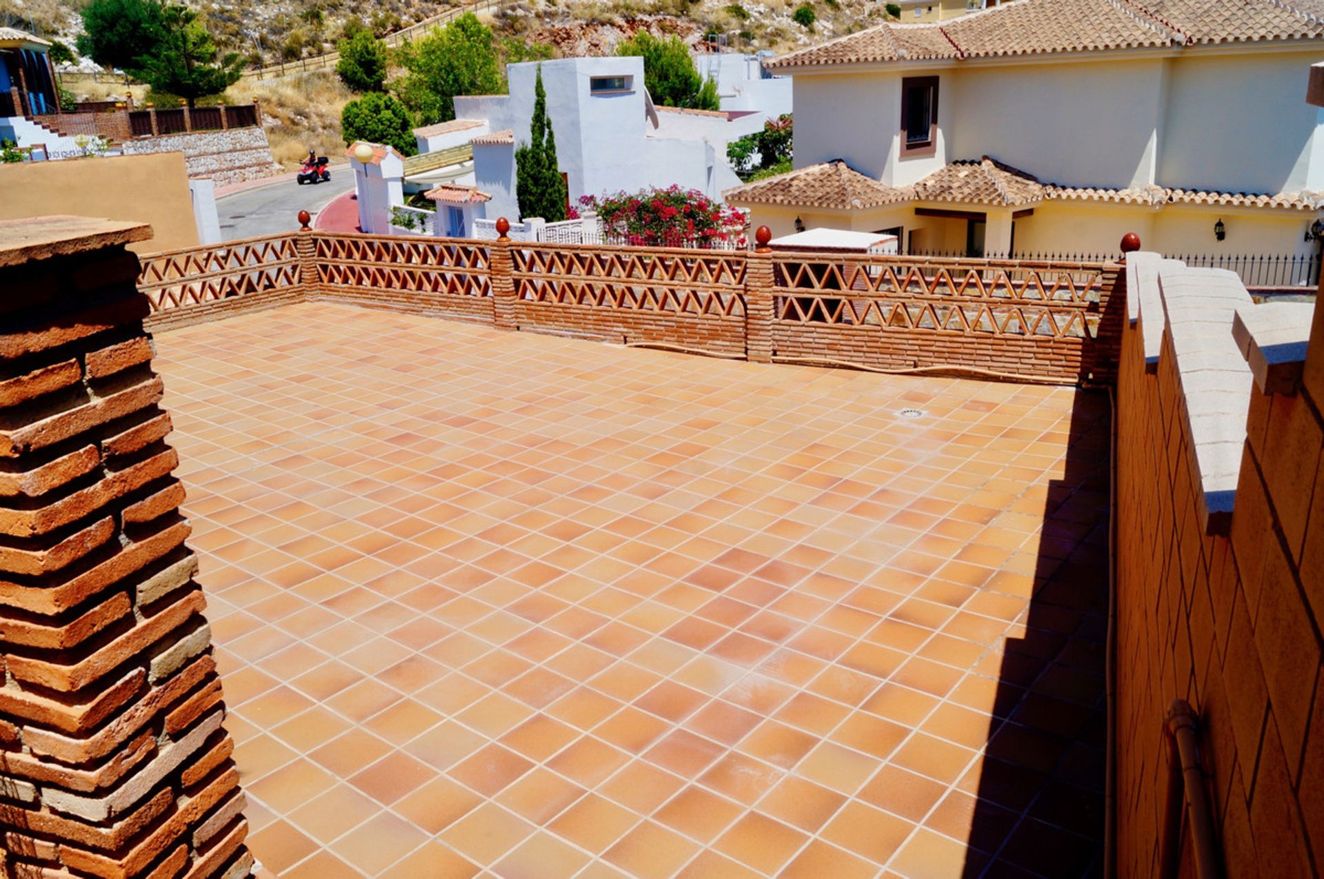 Rumah di Benalmádena, Andalucía 10720324