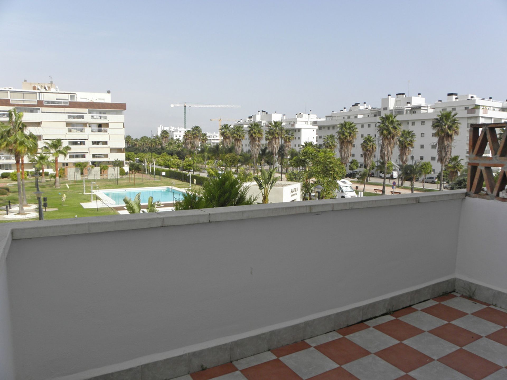 Condominium in Torremolinos, Andalucía 10720420