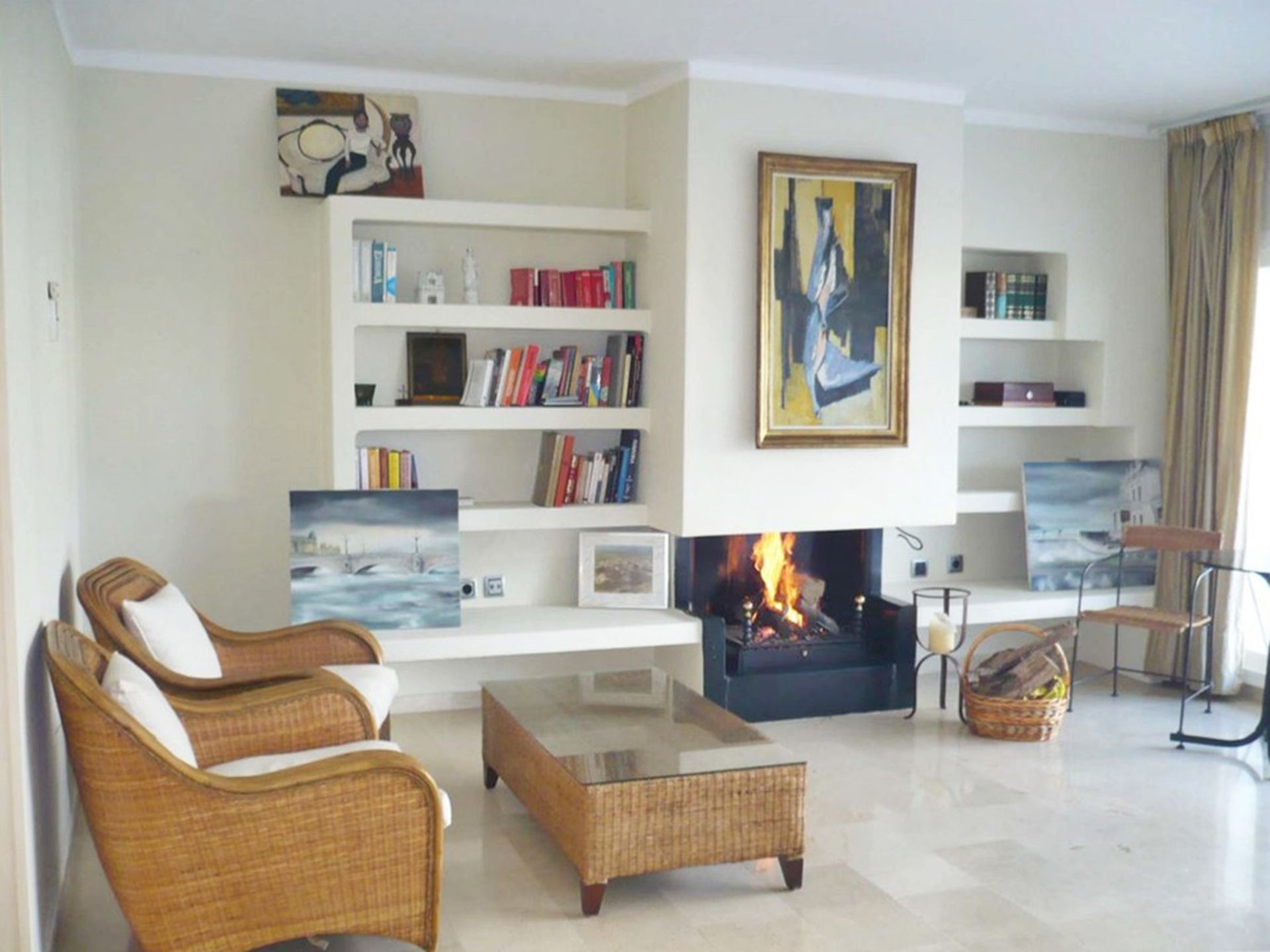 Condominium in Marbella, Andalucía 10720455