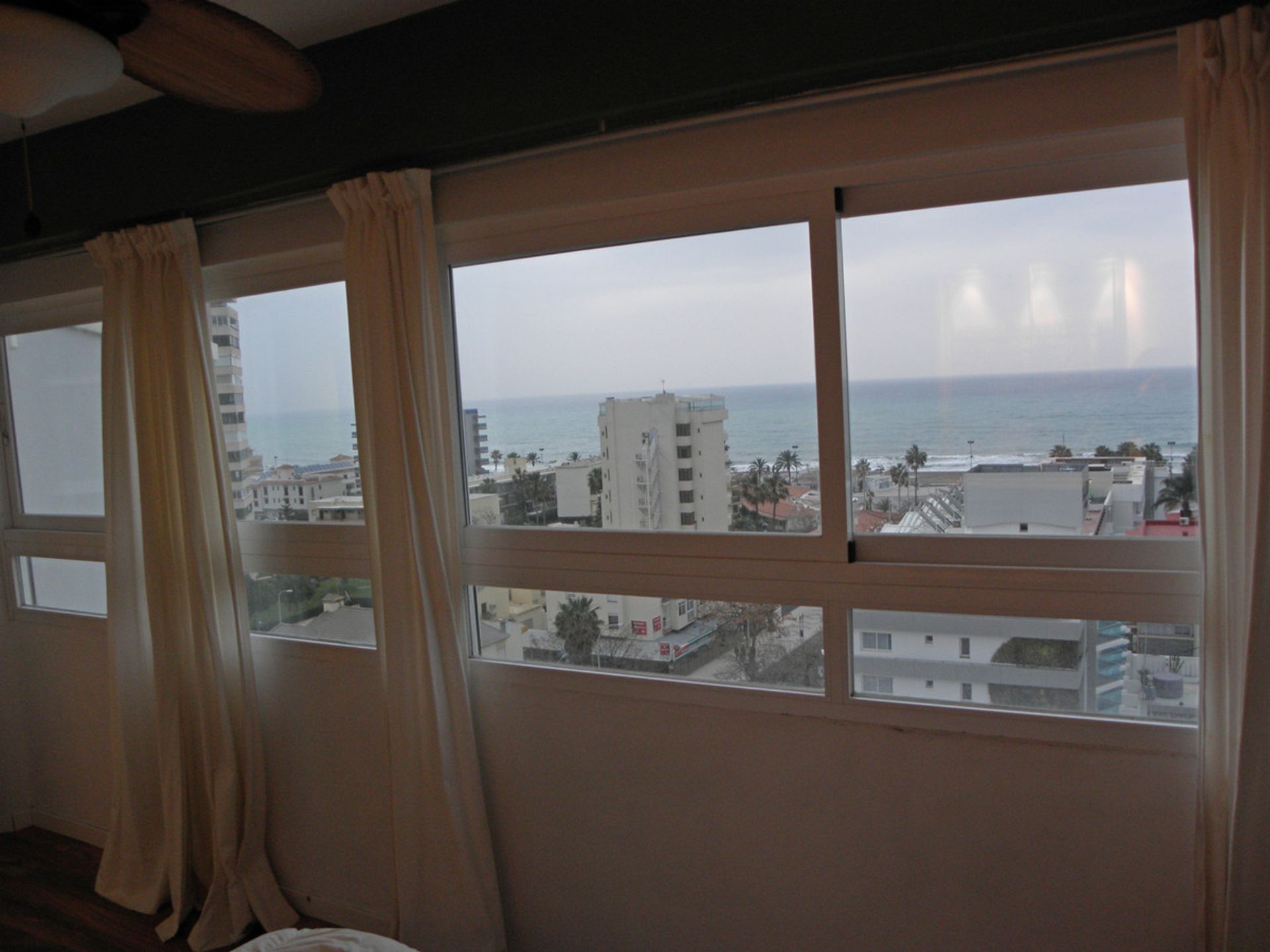 Condominium in Torremolinos, Andalucía 10720462