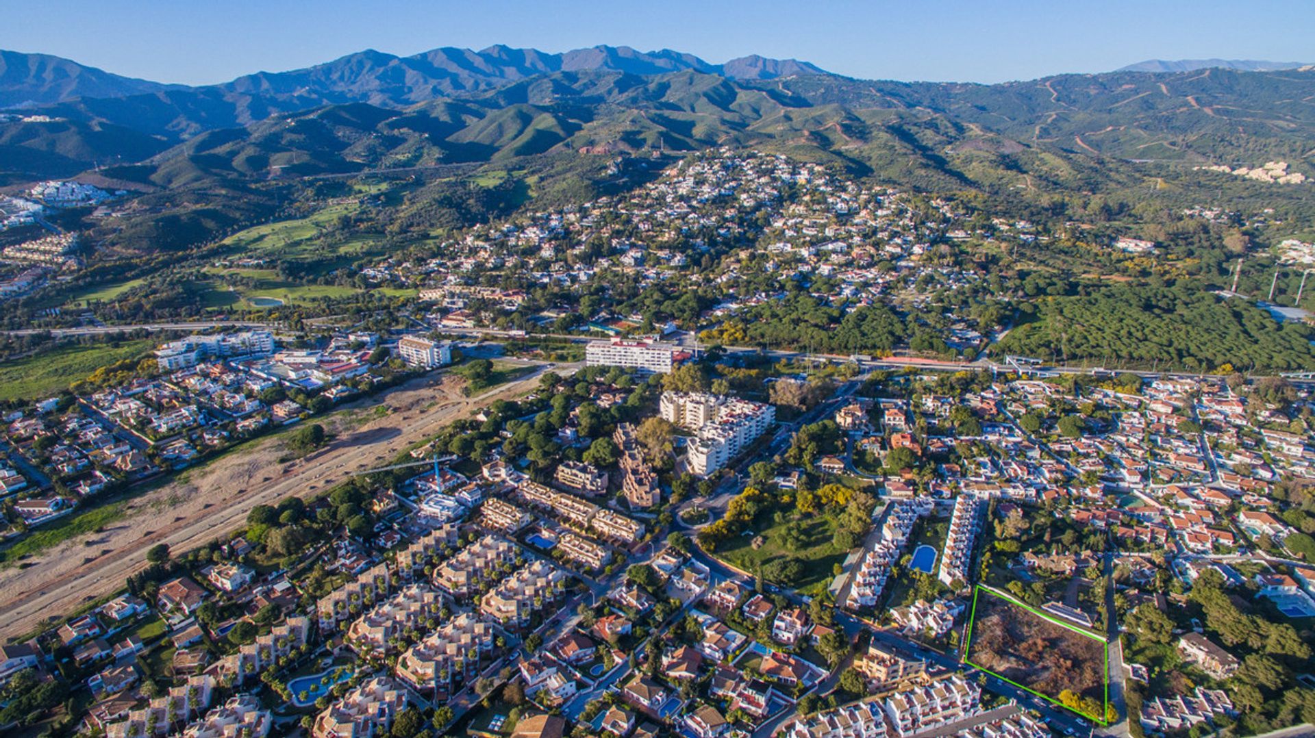 Tanah di Marbella, Andalucía 10720510