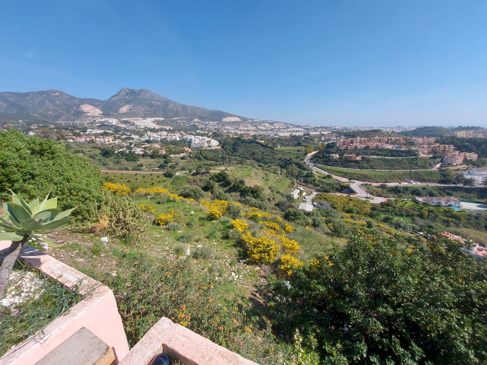 Tanah di Arroyo de la Miel, Andalusia 10720511