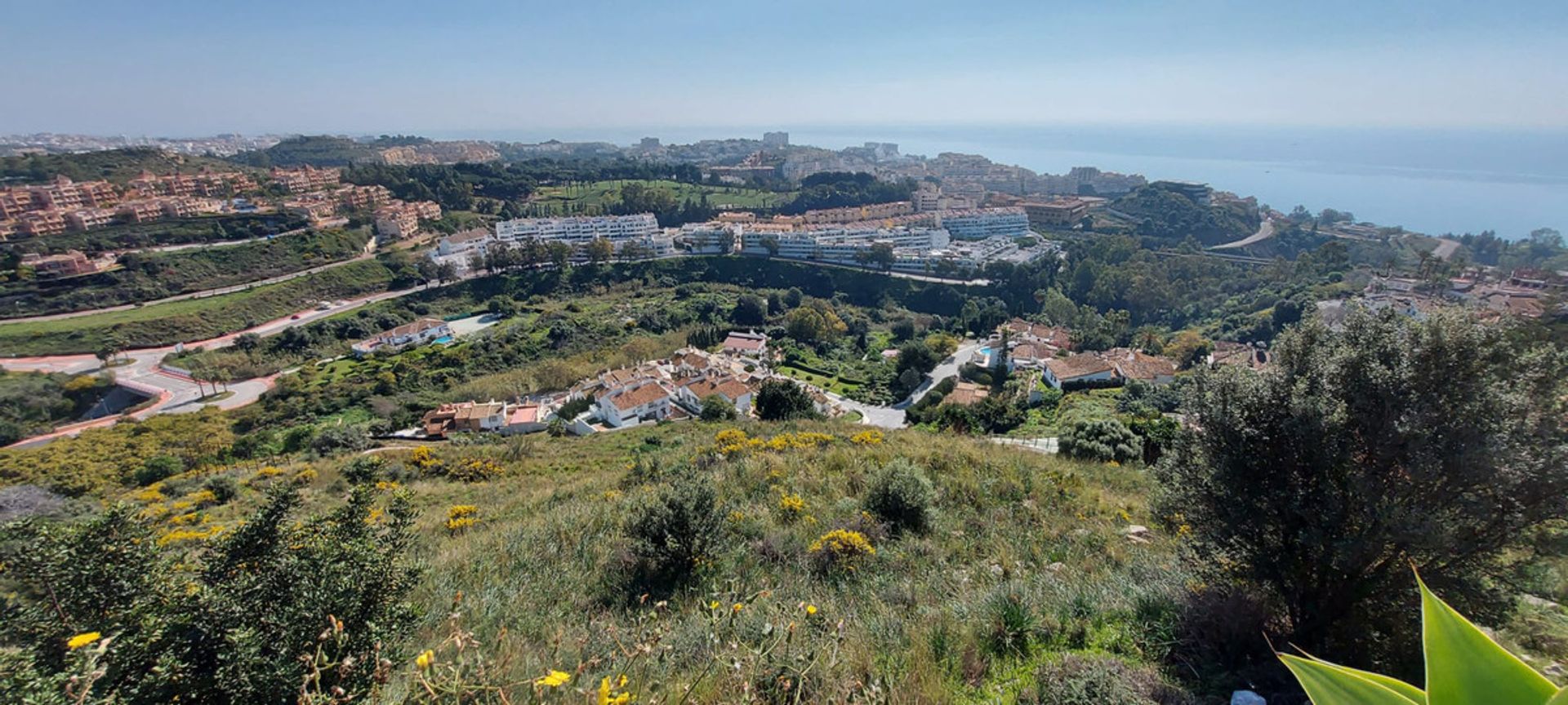 Tanah di Benalmádena, Andalucía 10720511