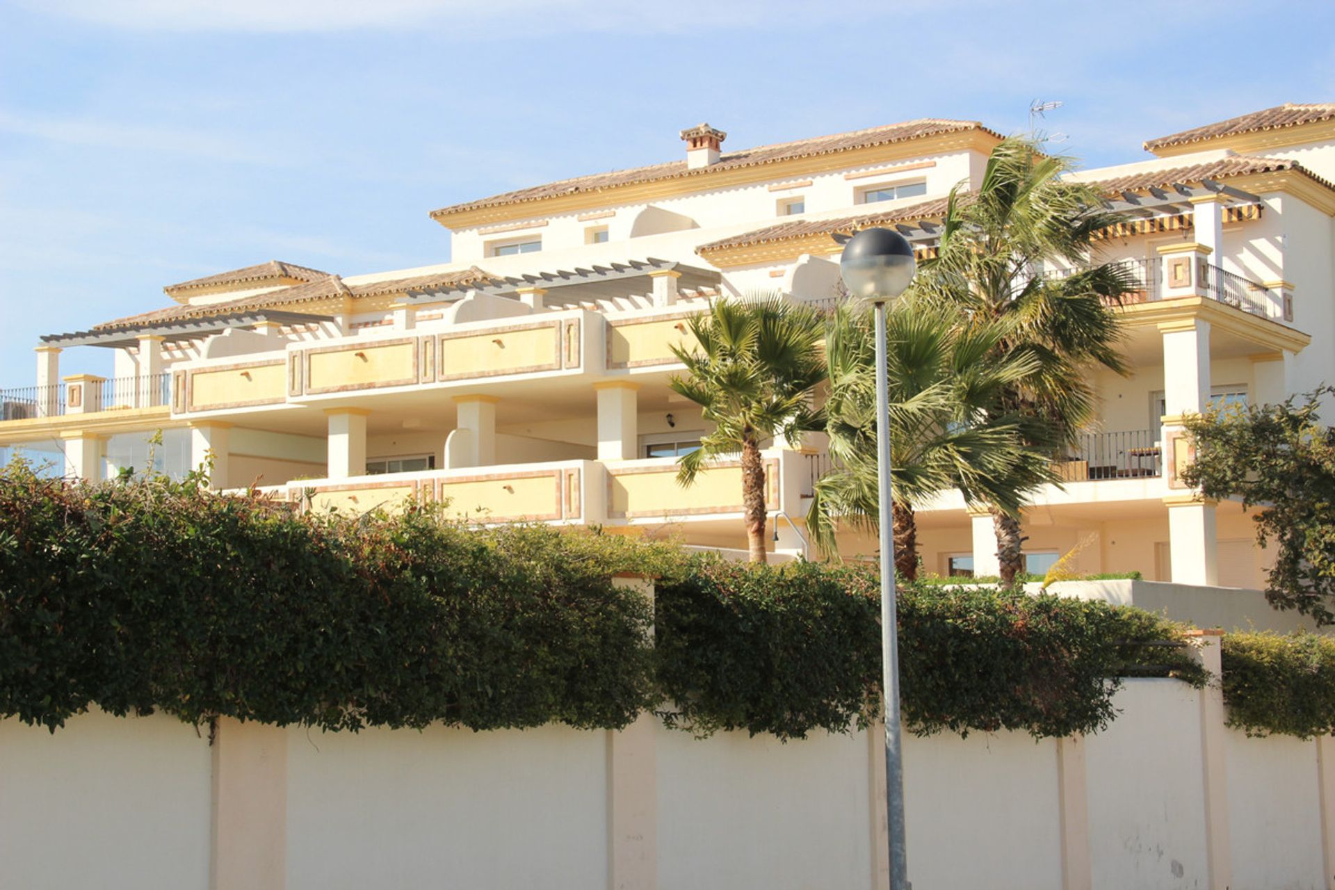 Condominio en Estepona, Andalucía 10721063