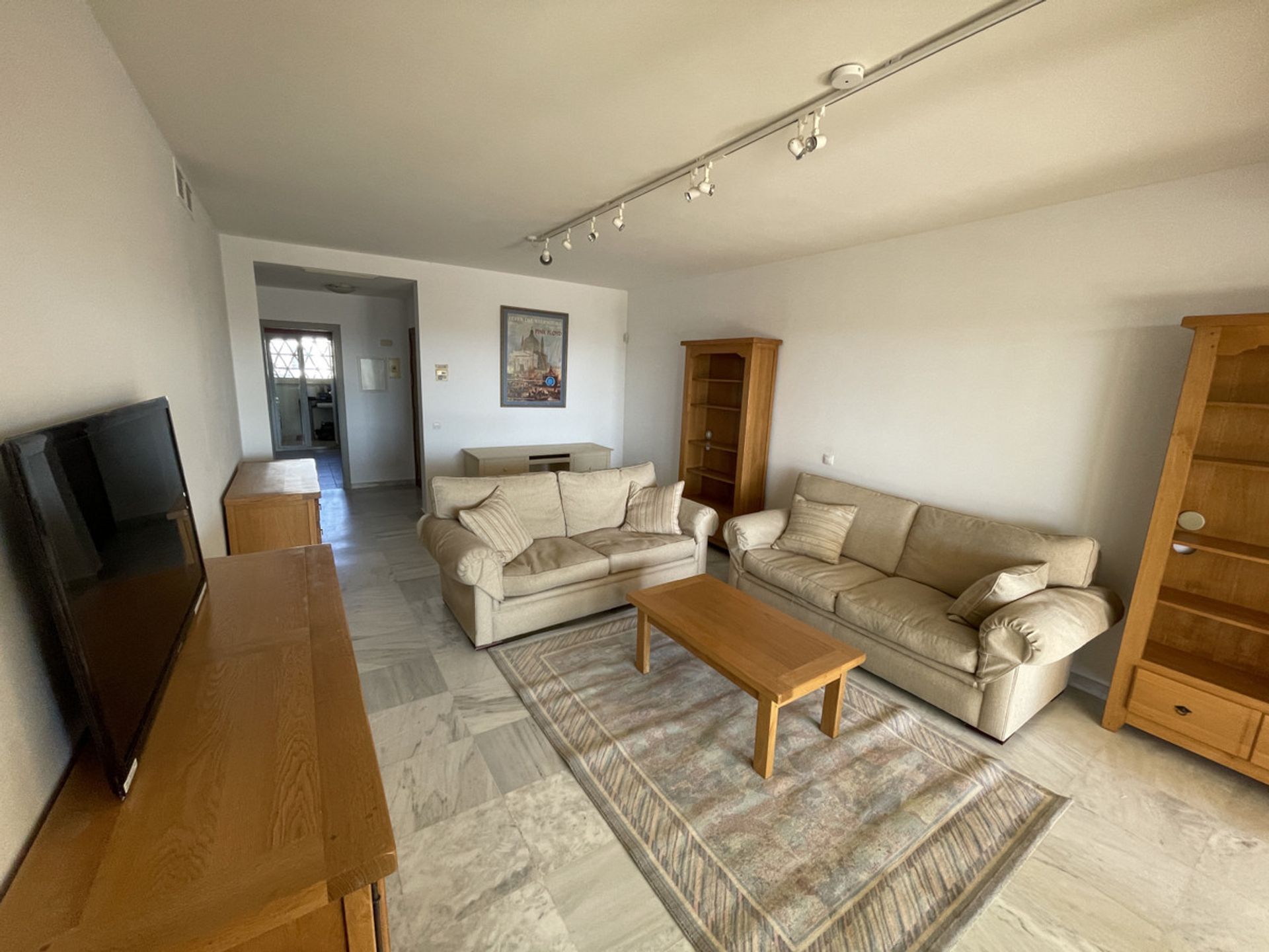 Condominio en Estepona, Andalucía 10721063