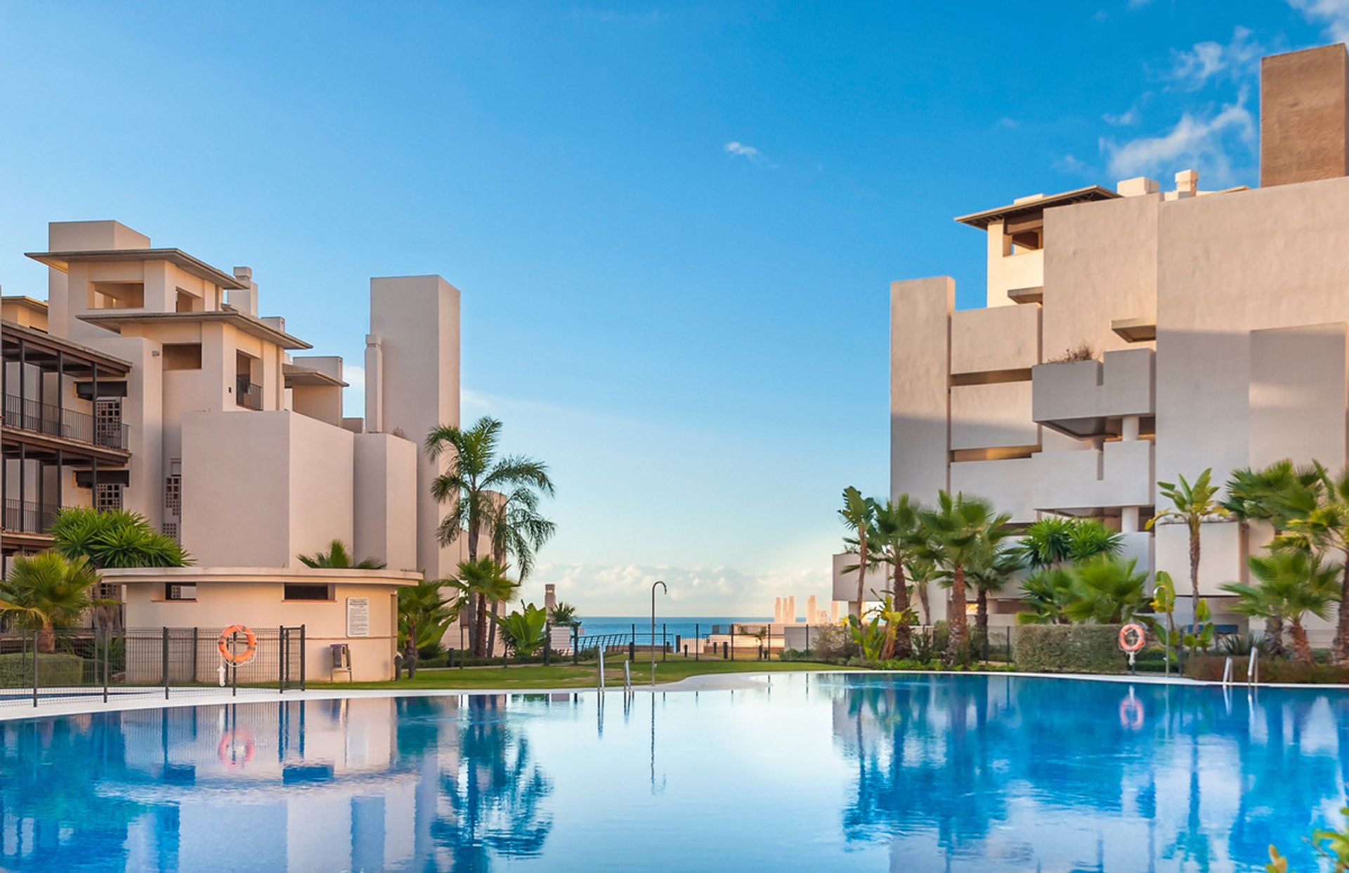 Condominio en Estepona, Andalucía 10721433