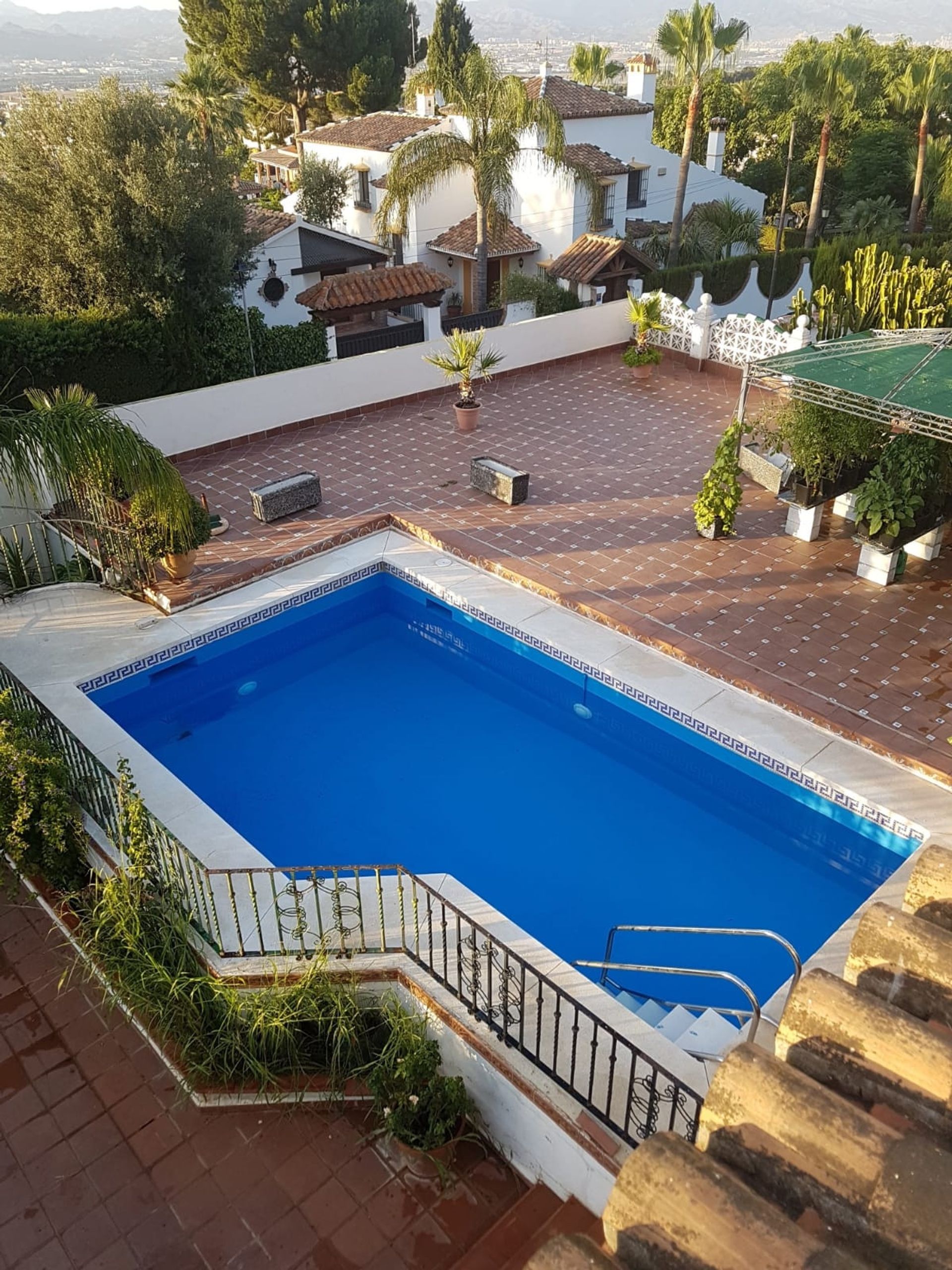 rumah dalam Alhaurín de la Torre, Andalucía 10721447