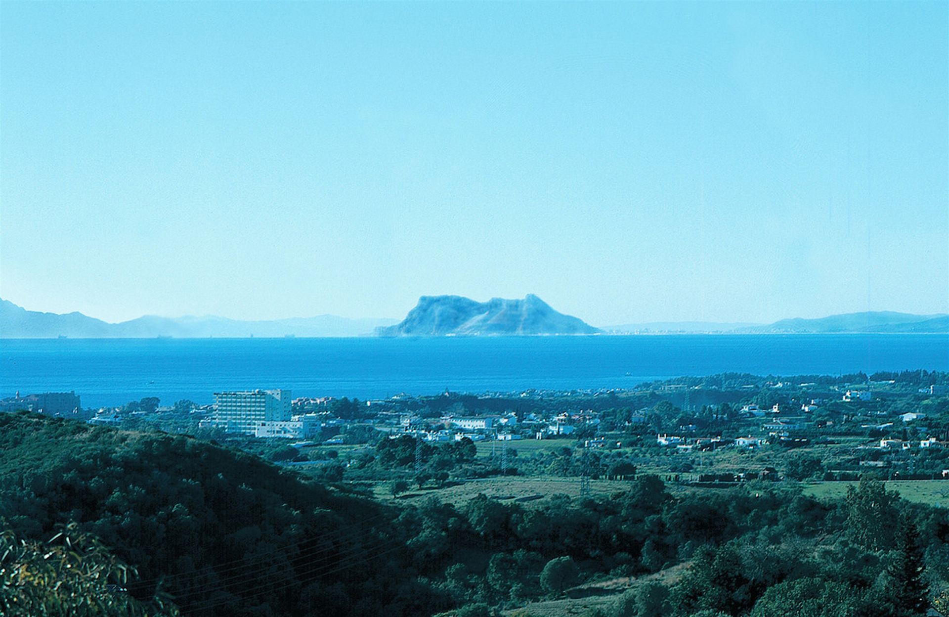 Tanah di Estepona, Andalucía 10721762