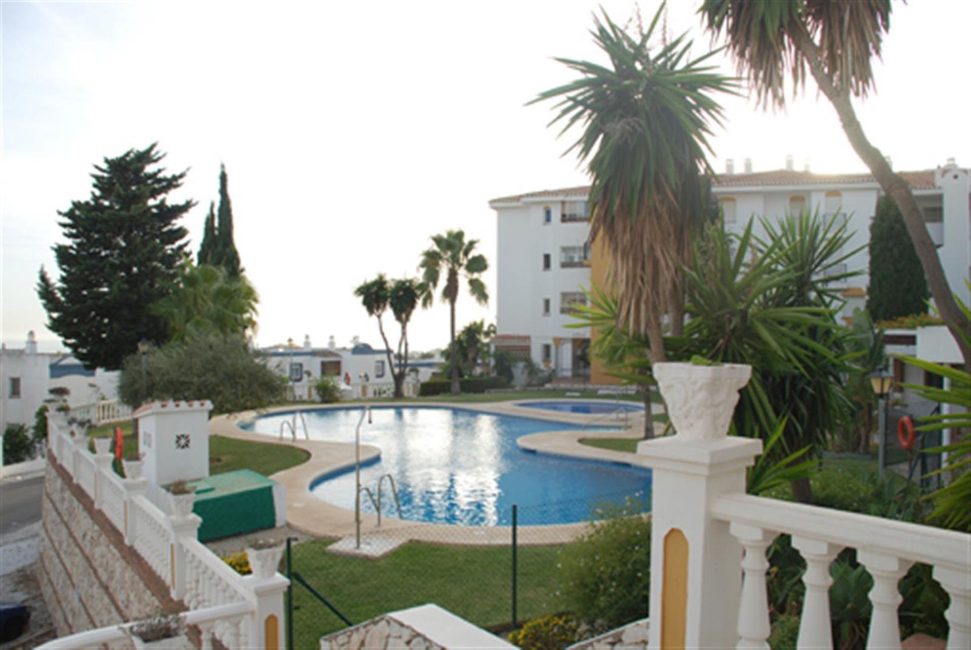 Condominio en Calahonda, Andalucía 10721831