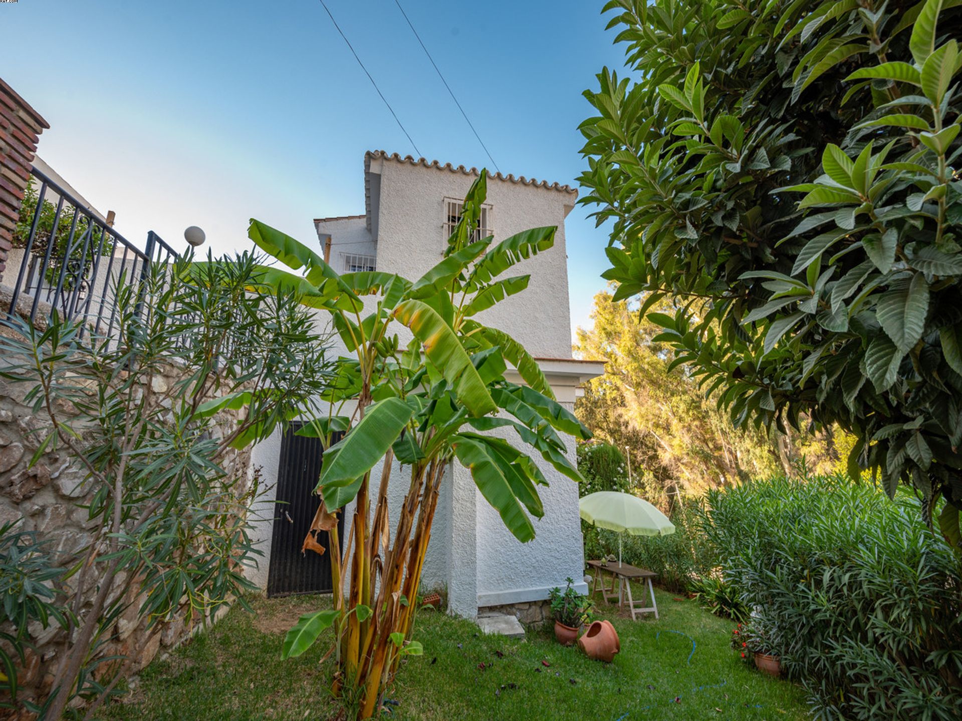 Rumah di Santa Fe de los Boliches, Andalusia 10721877