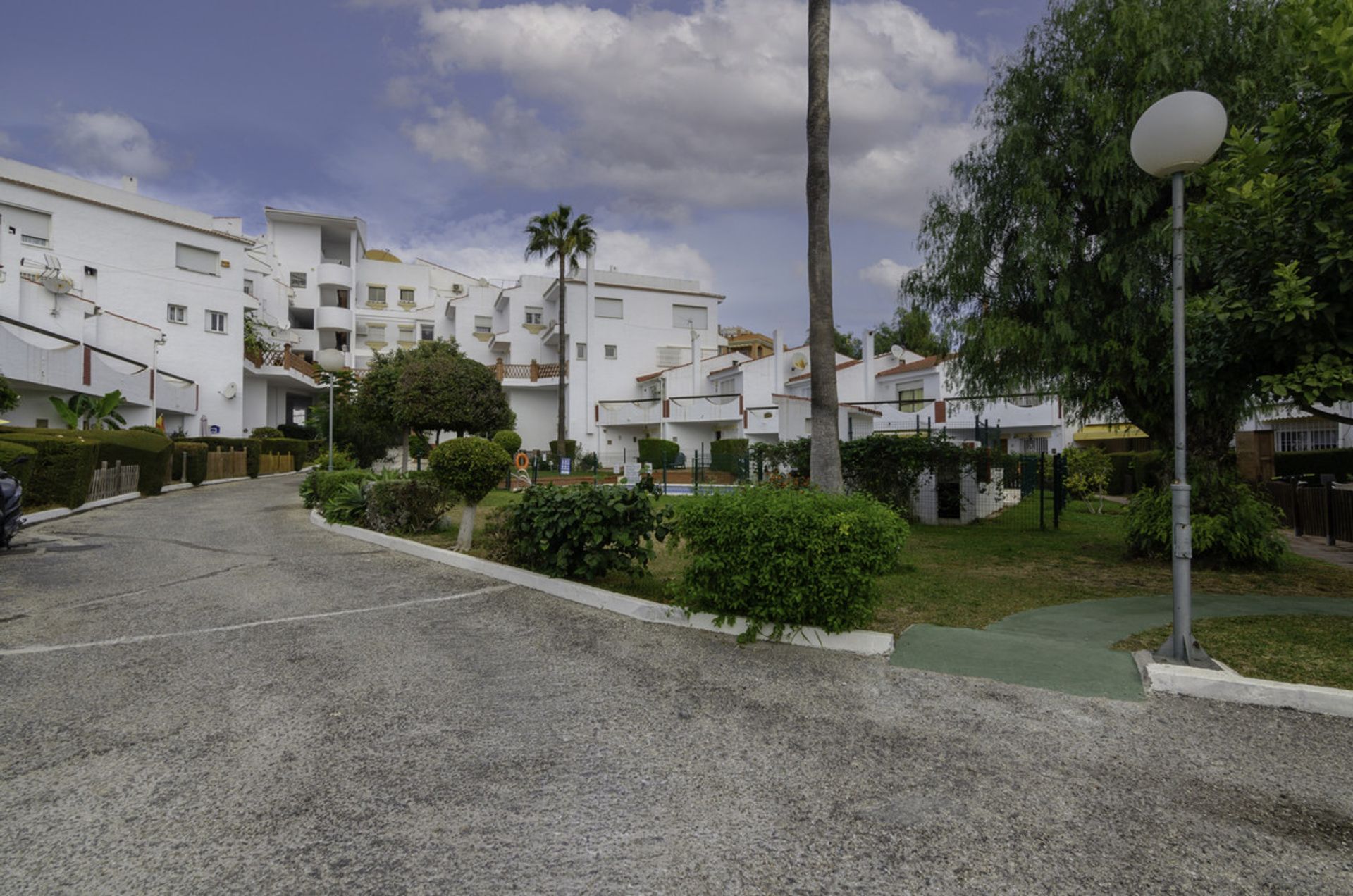 Condominium dans Alhaurín de la Torre, Andalucía 10721923