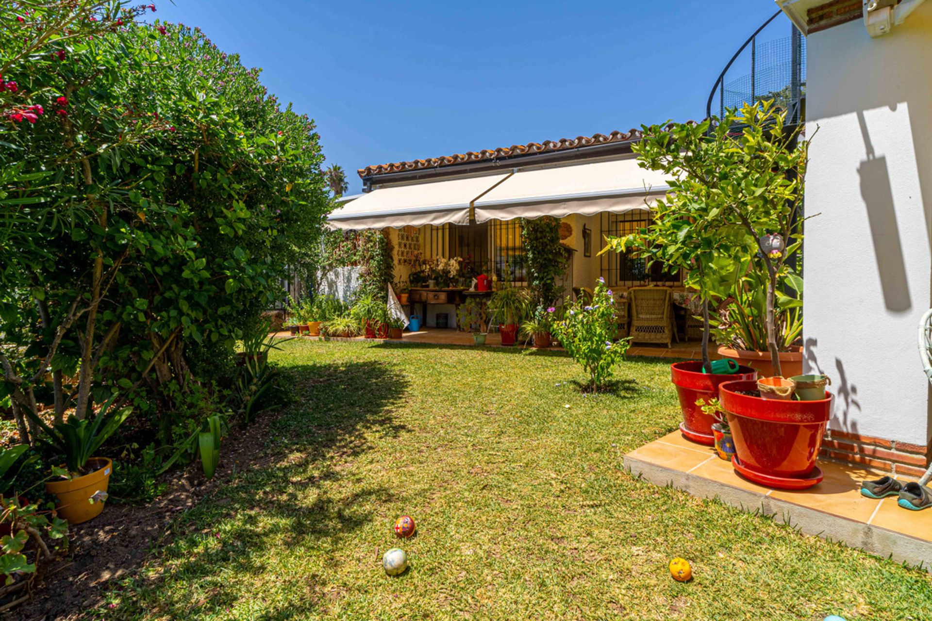 House in Santa Fe de los Boliches, Andalusia 10722090