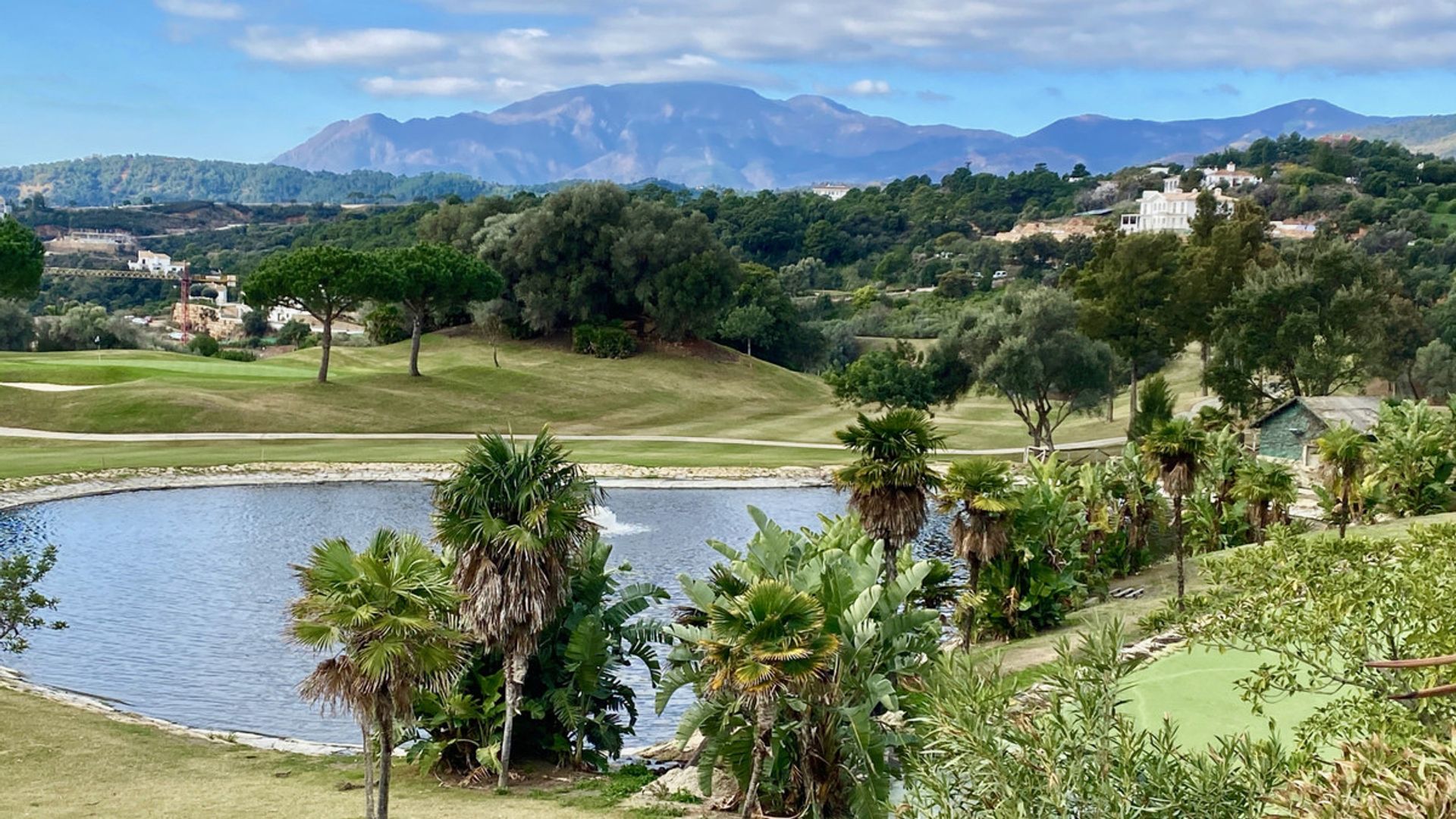 Land in Benahavís, Andalucía 10722180