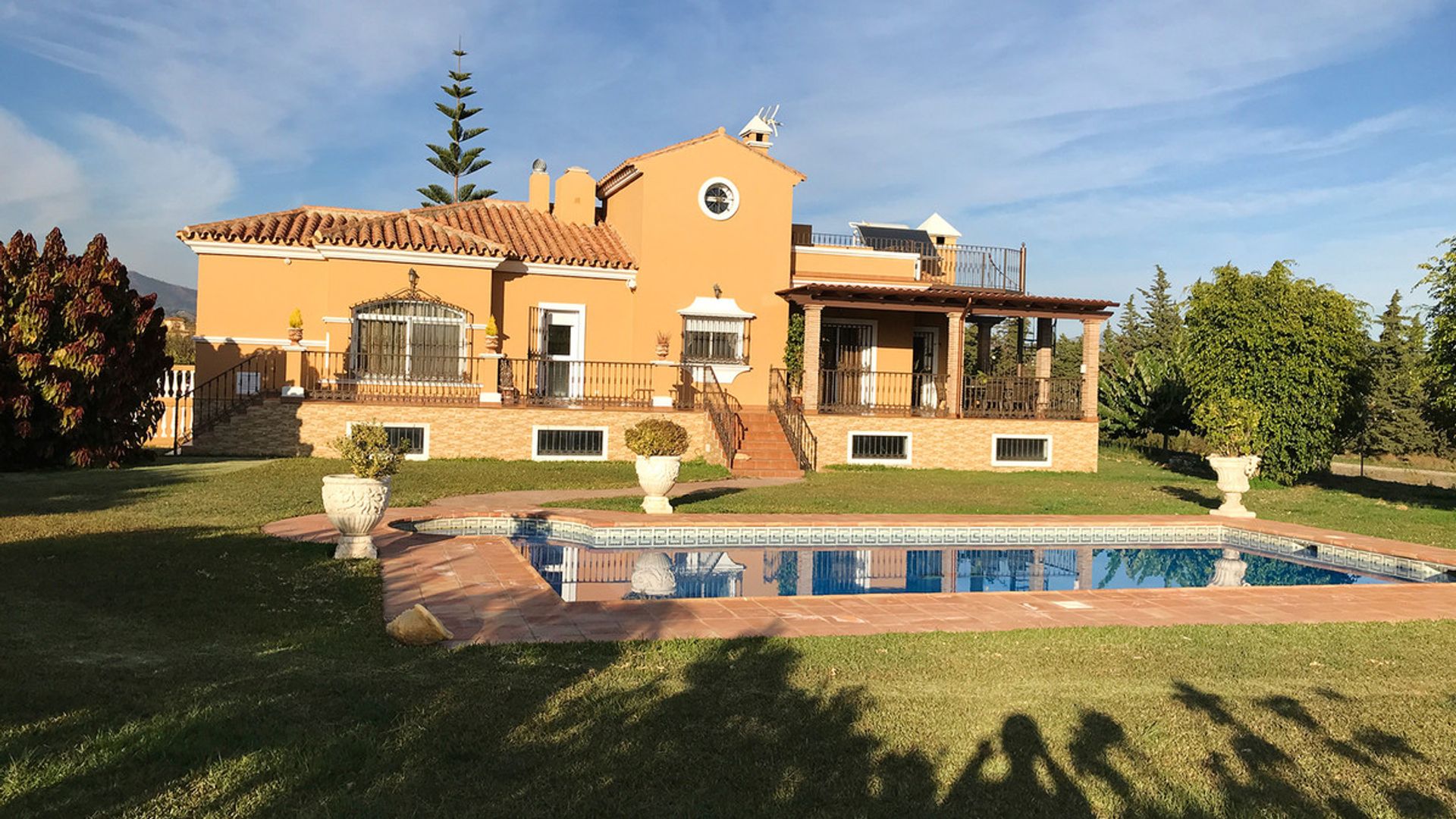 Huis in Estepona, Andalucía 10722300