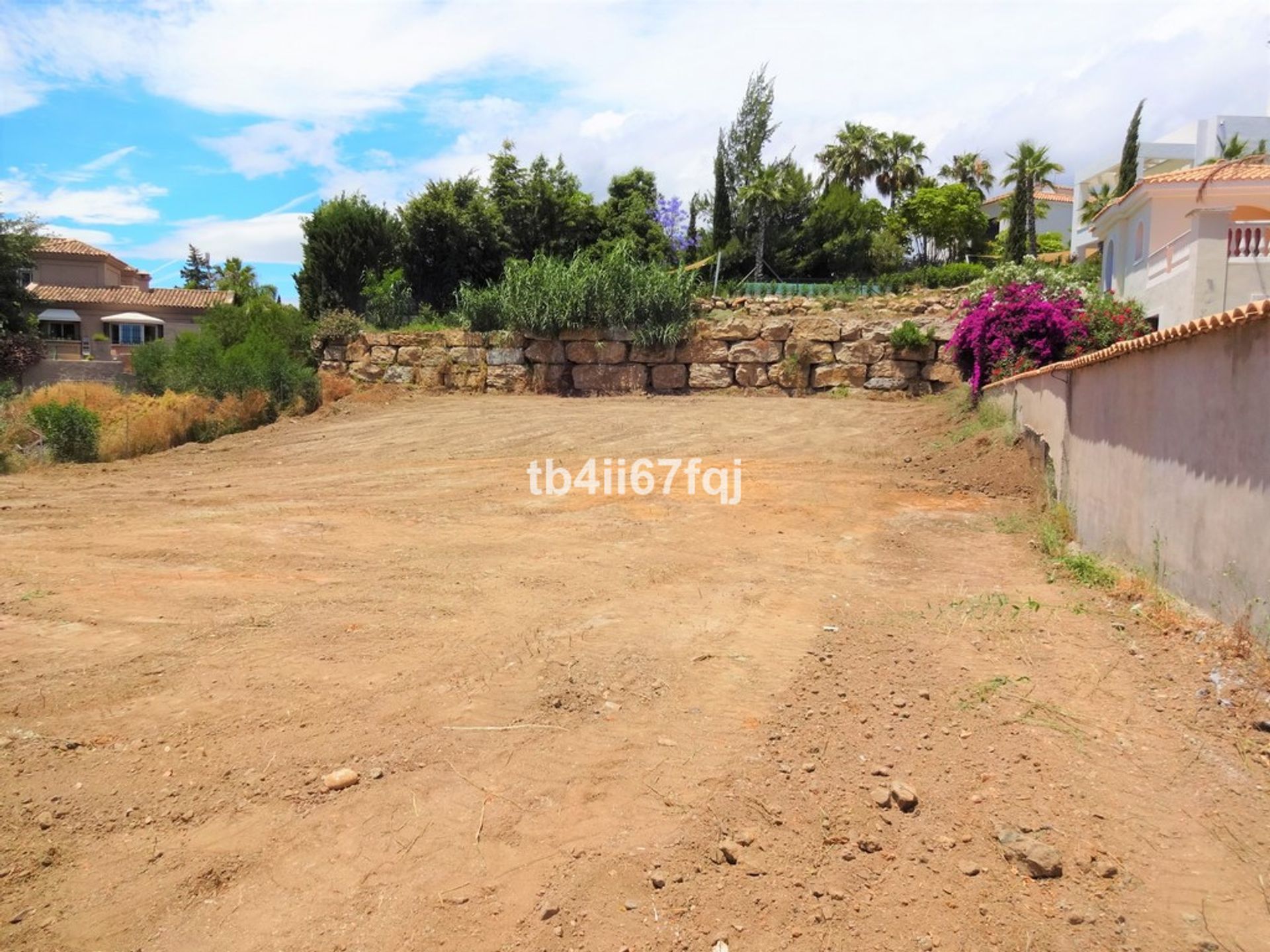 Land in Estepona, Andalucía 10722310