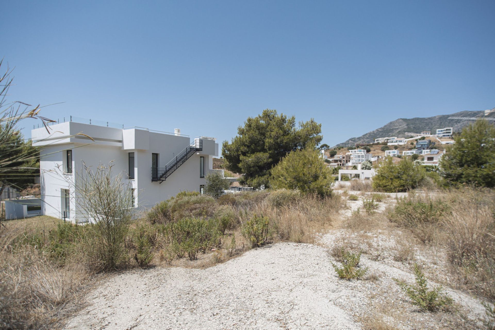 土地 在 Las Lagunas de Mijas, Andalucía 10722494