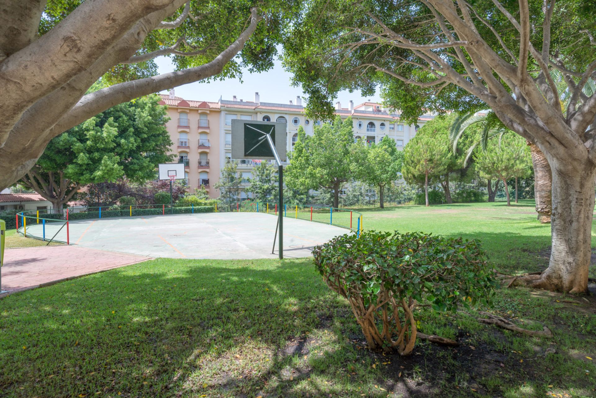 Condominium in Fuengirola, Andalusië 10722526